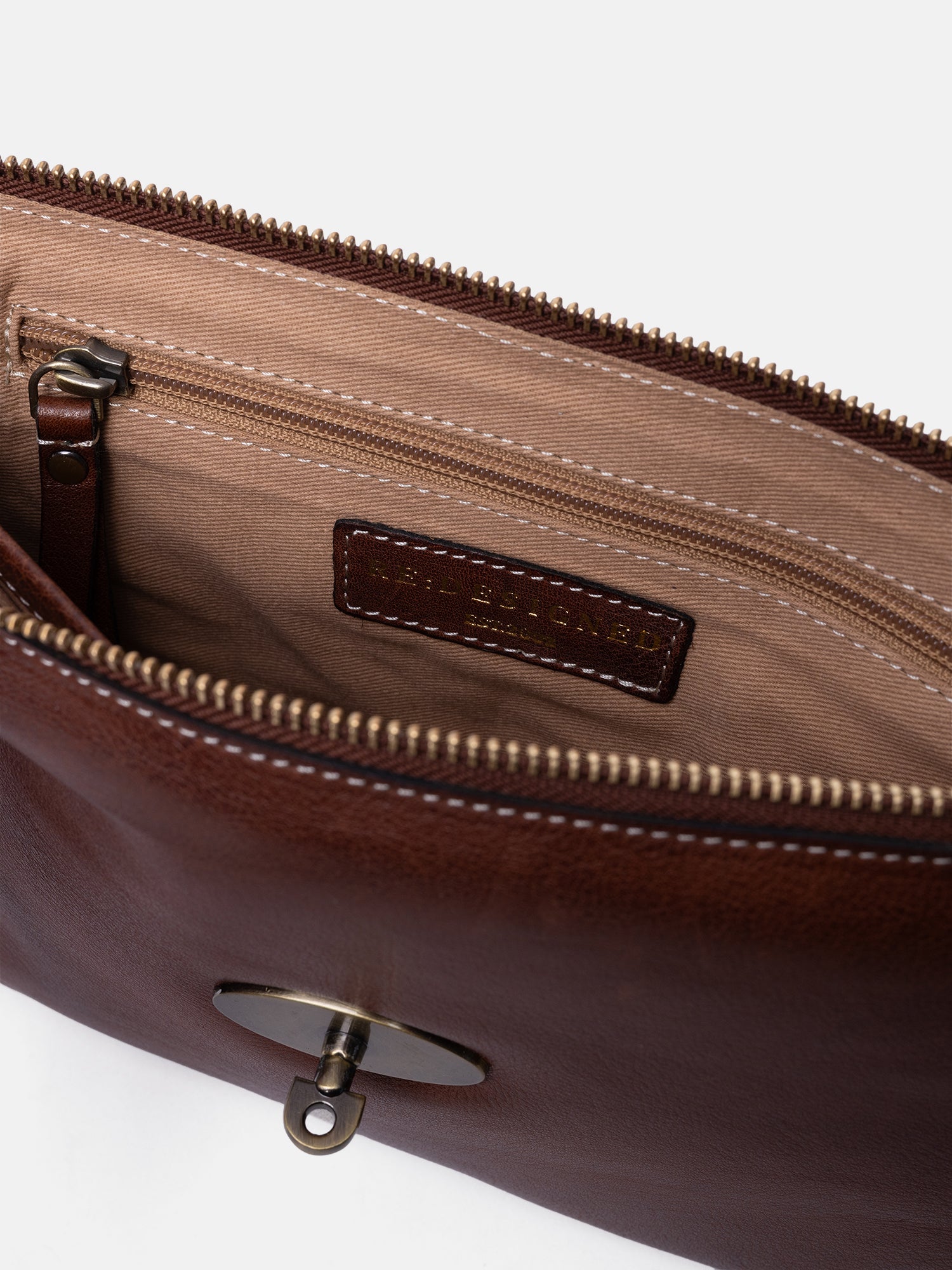 RE:DESIGNED Saya Umhängetasche Cognac Vollleder