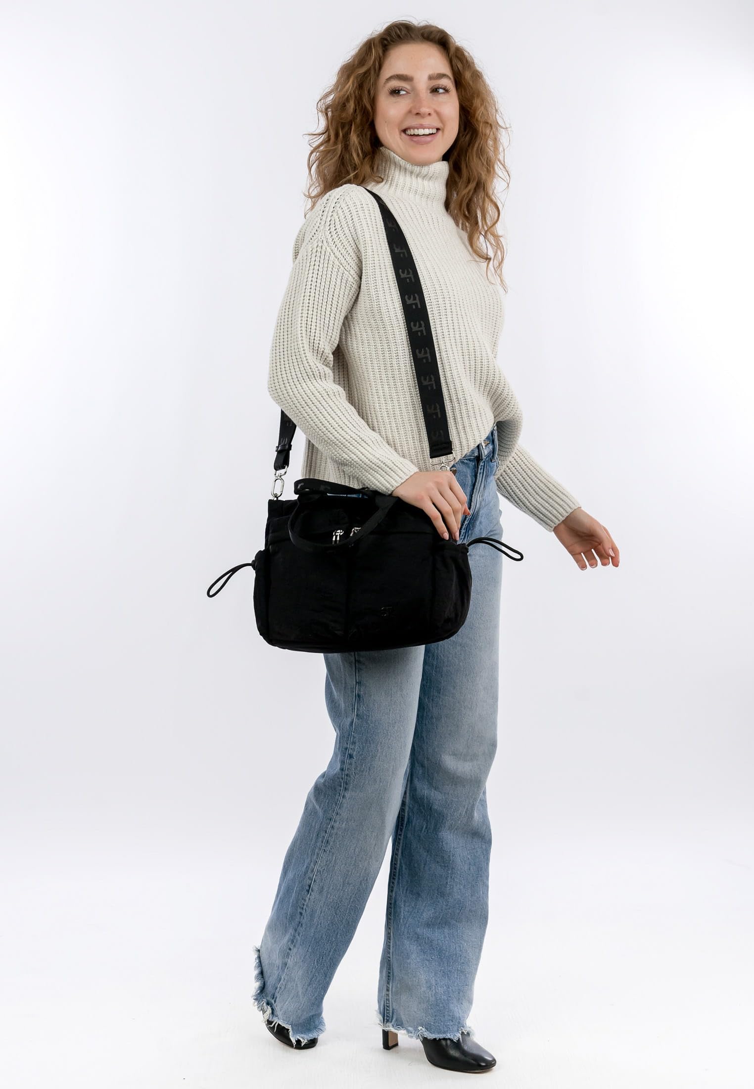 SURI FREY Abby Handbag With Zipper Umhängetasche Schwarz