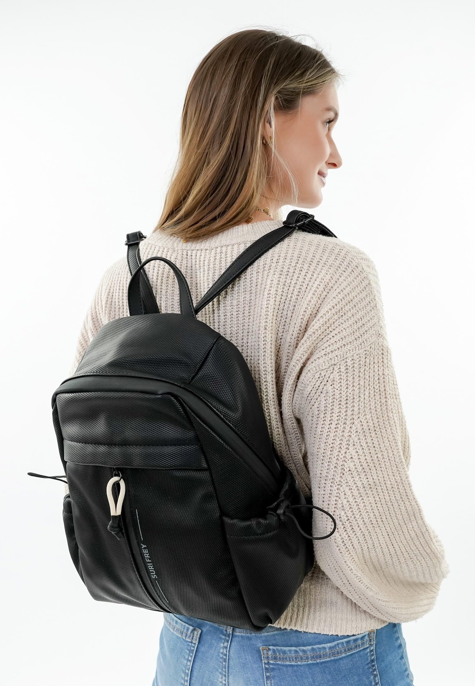 SURI FREY Cindy Backpack Rucksack Schwarz Wabe