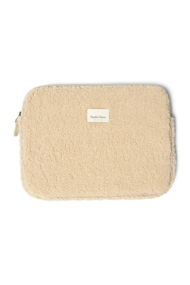 Studio Noos Teddy Laptop Sleeve 13 Inch Laptoptasche Ecru Plüsch