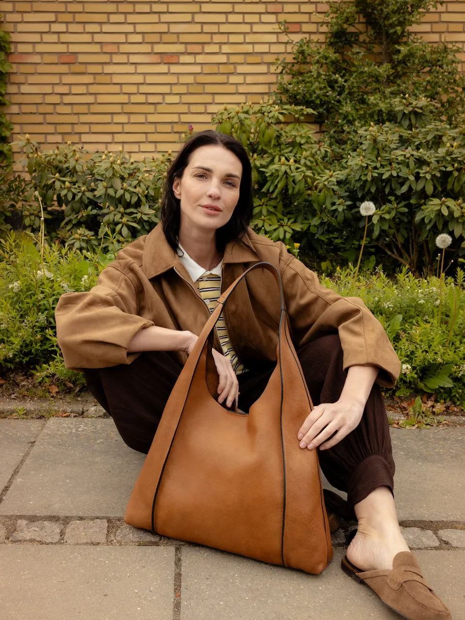 RE:DESIGNED Siv Small Schultertasche Tan Leder