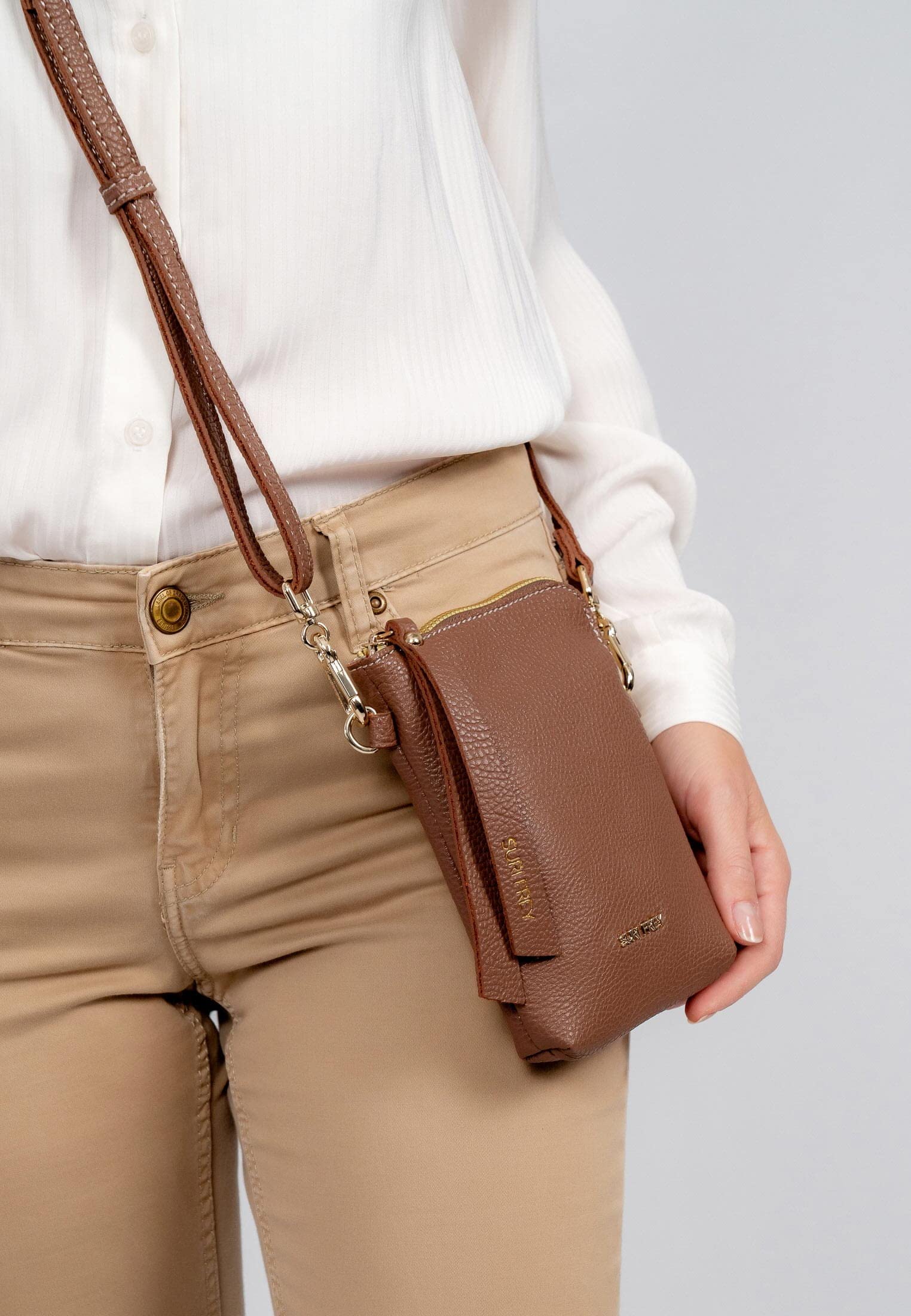 SURI FREY Ketty Phone Bag Handytasche Darktaupe