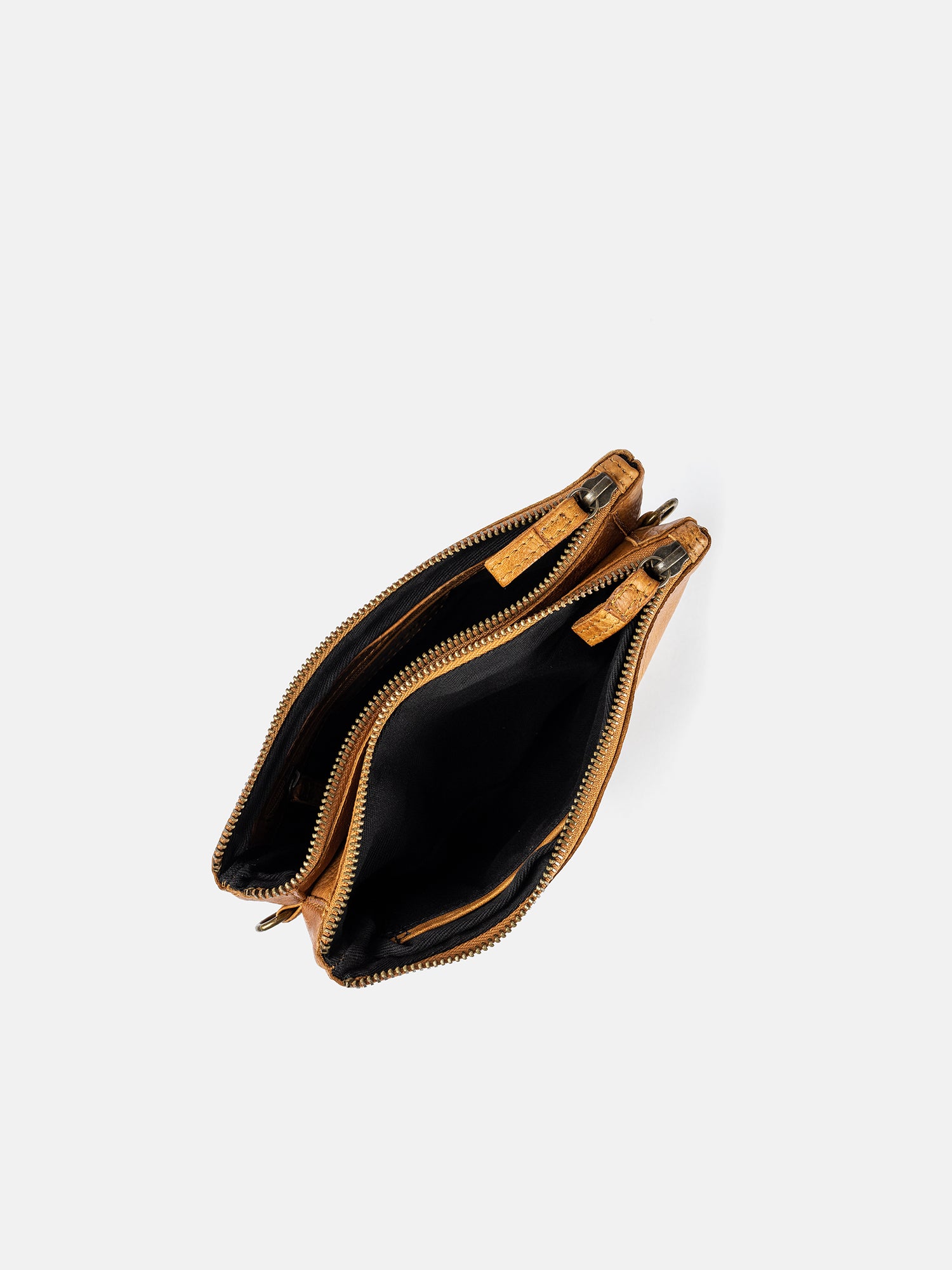RE:DESIGNED Oslo Umhängetasche Burned Tan Leder