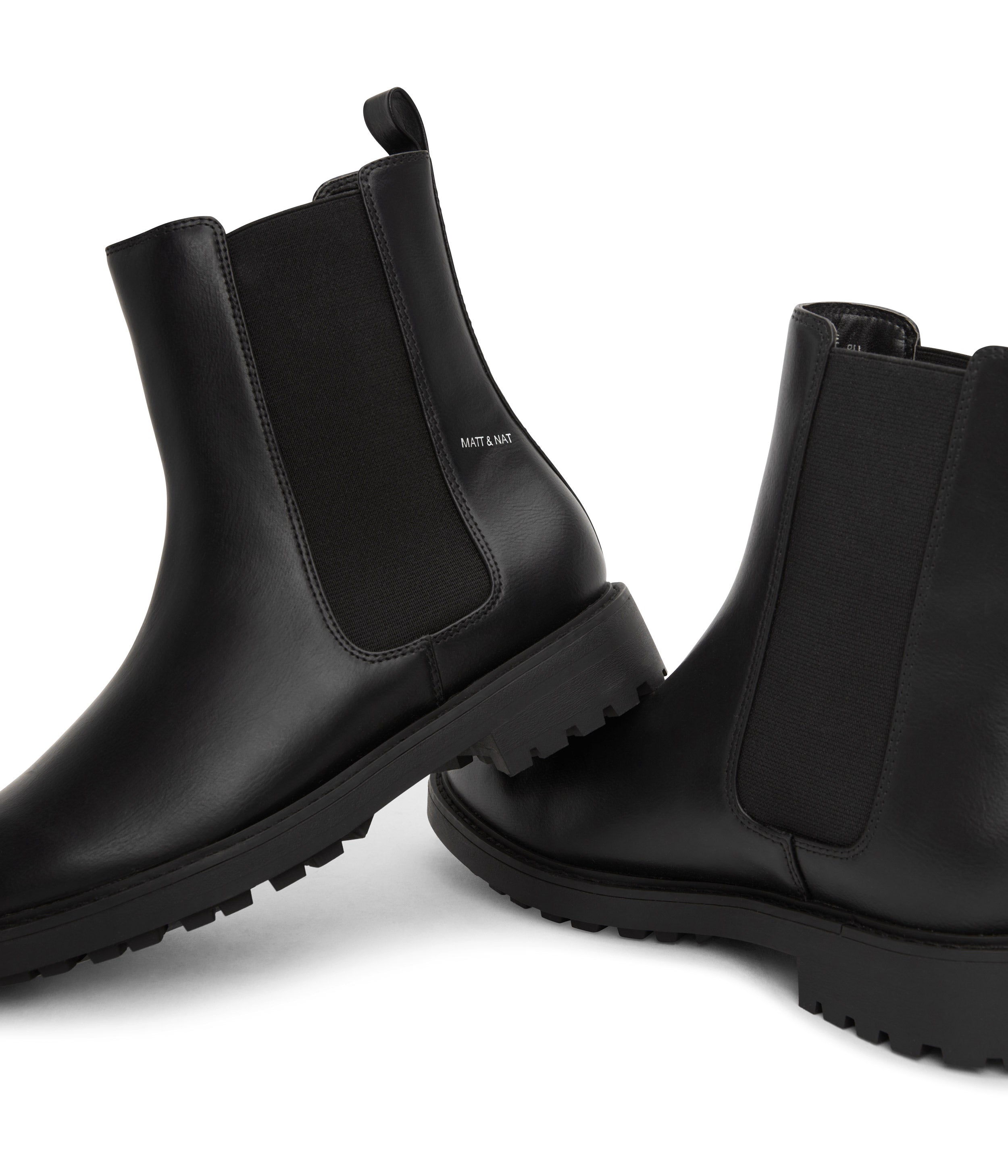 Matt & Nat Idina Chelsea Boots Schwarz vegan 38