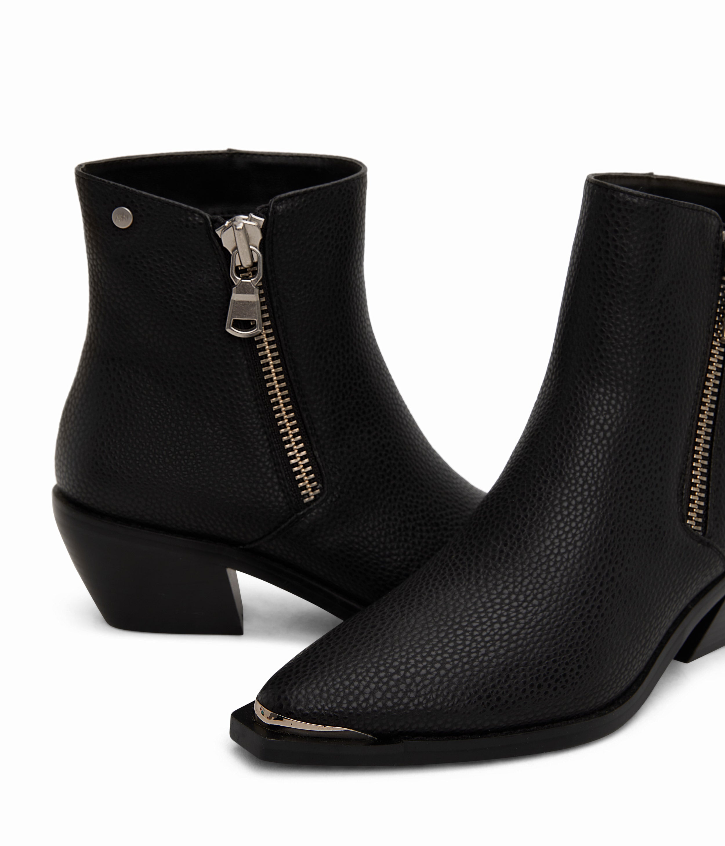 Matt & Nat Evex Chelsea Boots vegan schwarz Gr 36-41