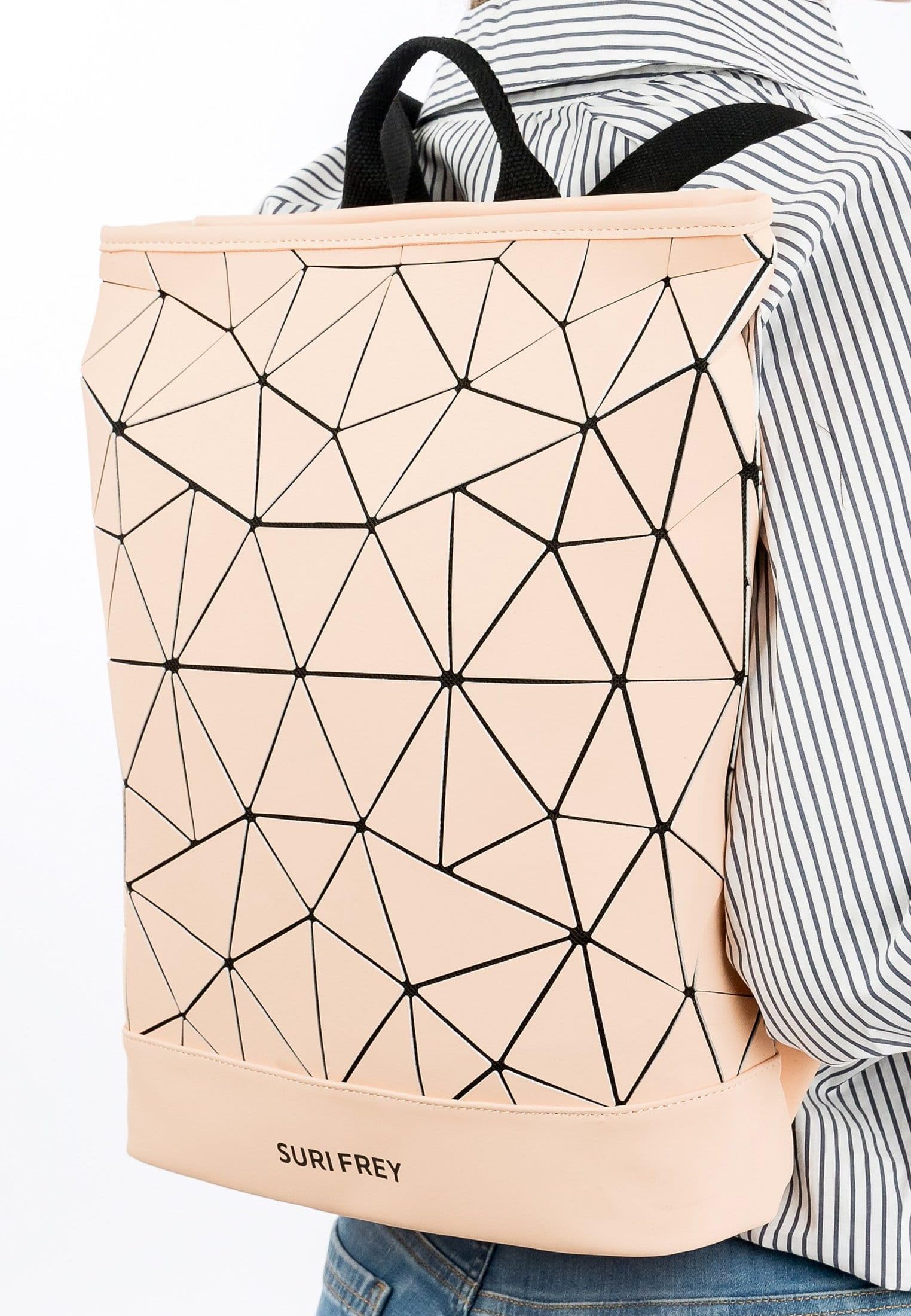 SURI FREY Jessy-Lu City Backpack L Rucksack Apricot 3D-Muster