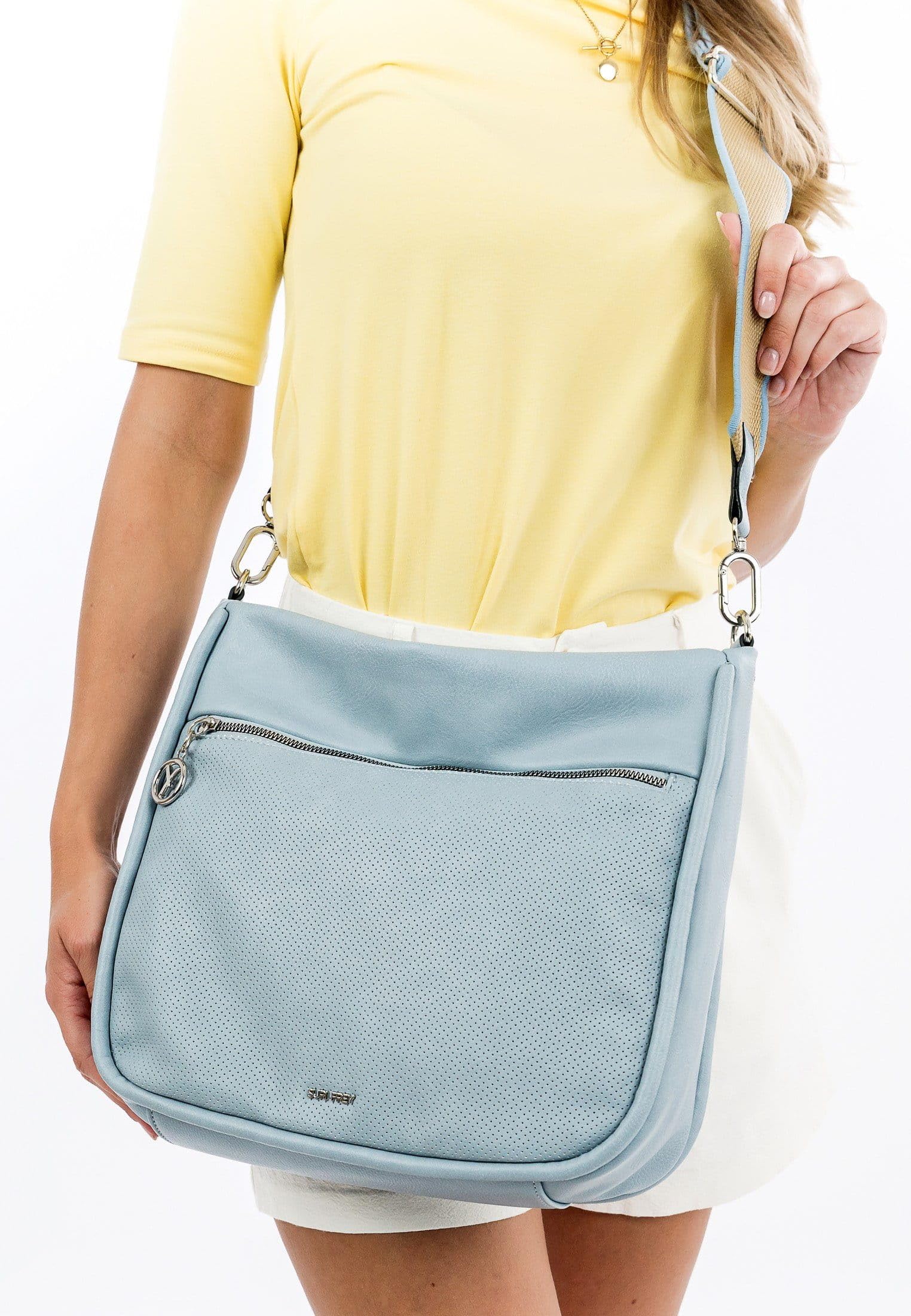 SURI FREY Patsy Shoulderbag Schultertasche Crystal Blue perforiert