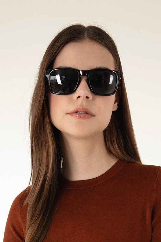 Matt & Nat Jada Sonnenbrille Schwarz polarisiert