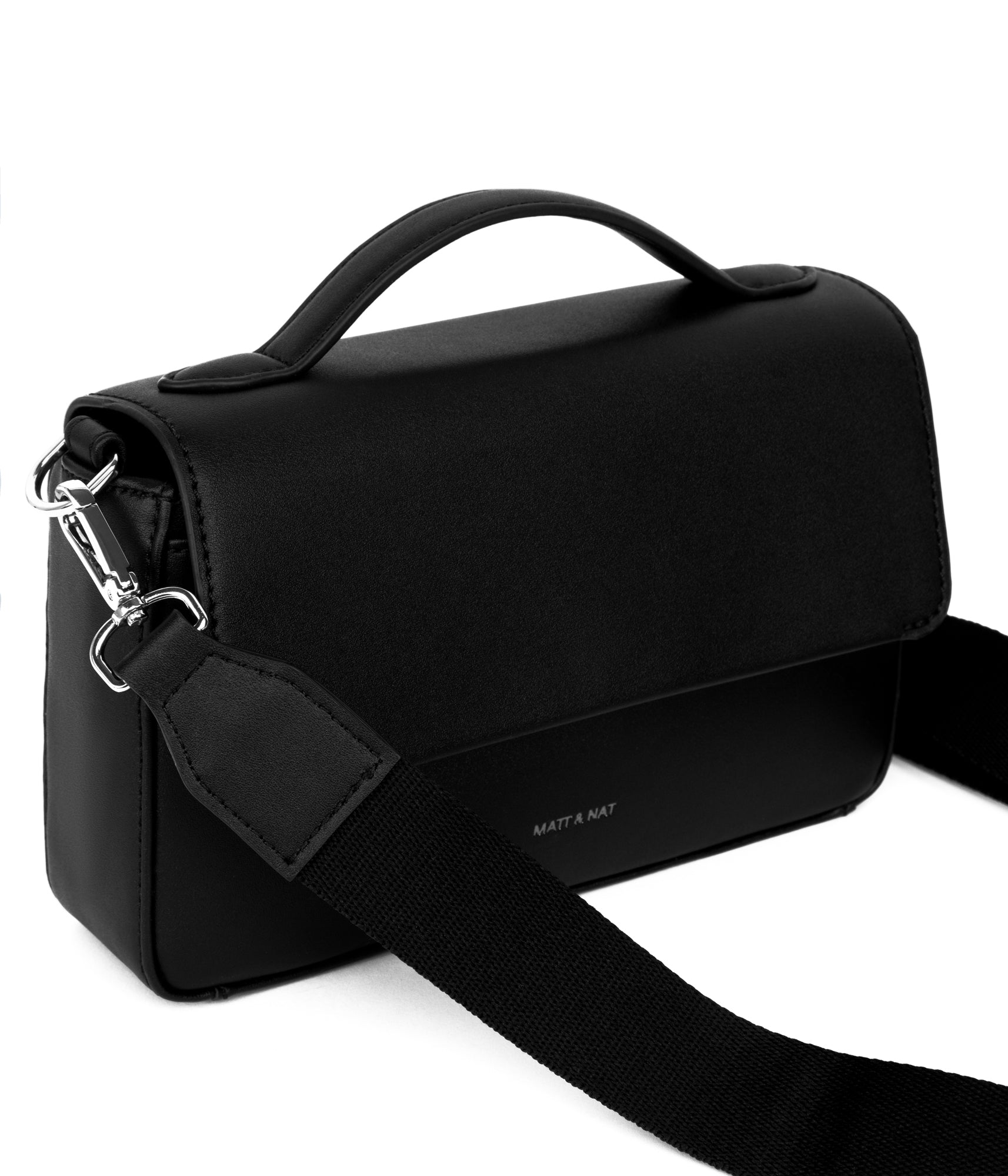 Matt & Nat Heart Sol Crossbody Schwarz mit Griff vegan