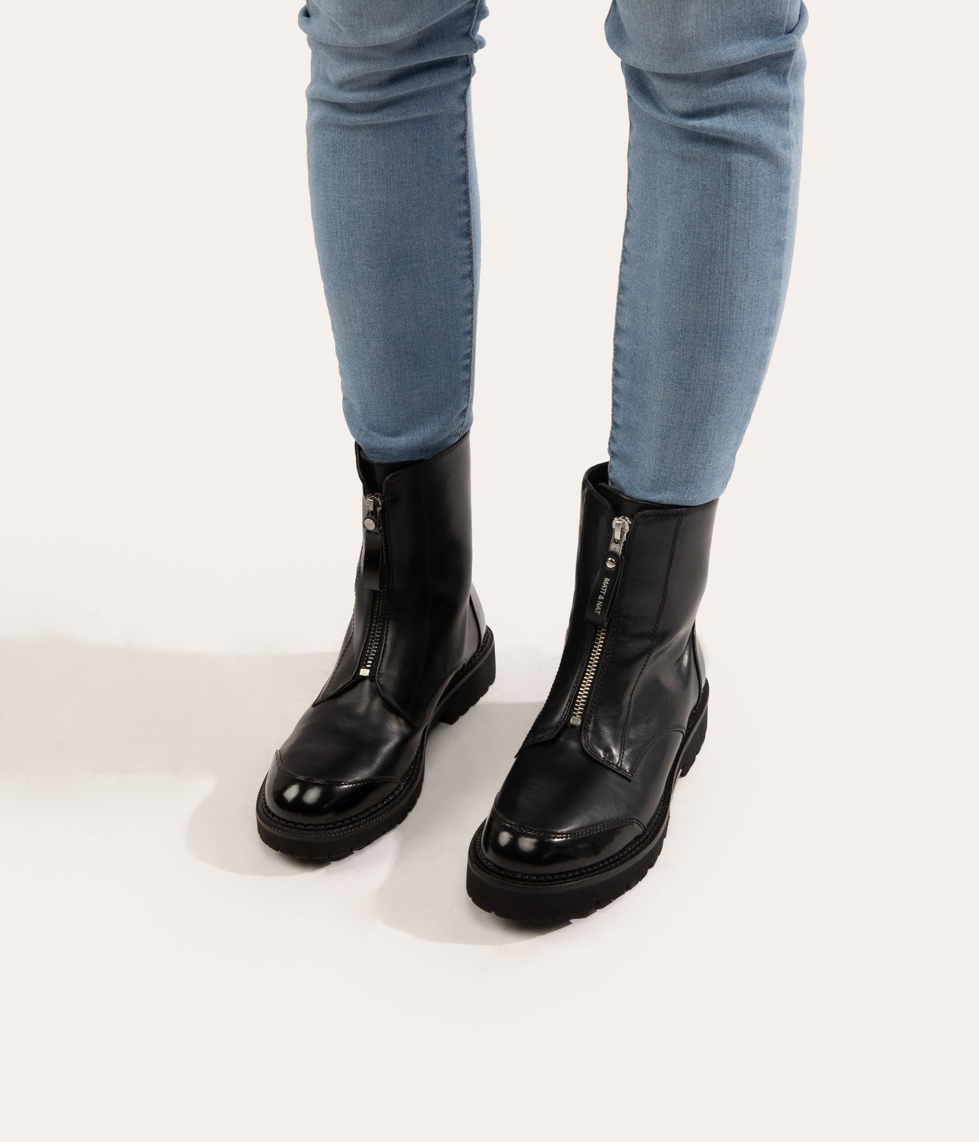 Matt & Nat Jasmin Combat Boots schwarz vegan 36-41
