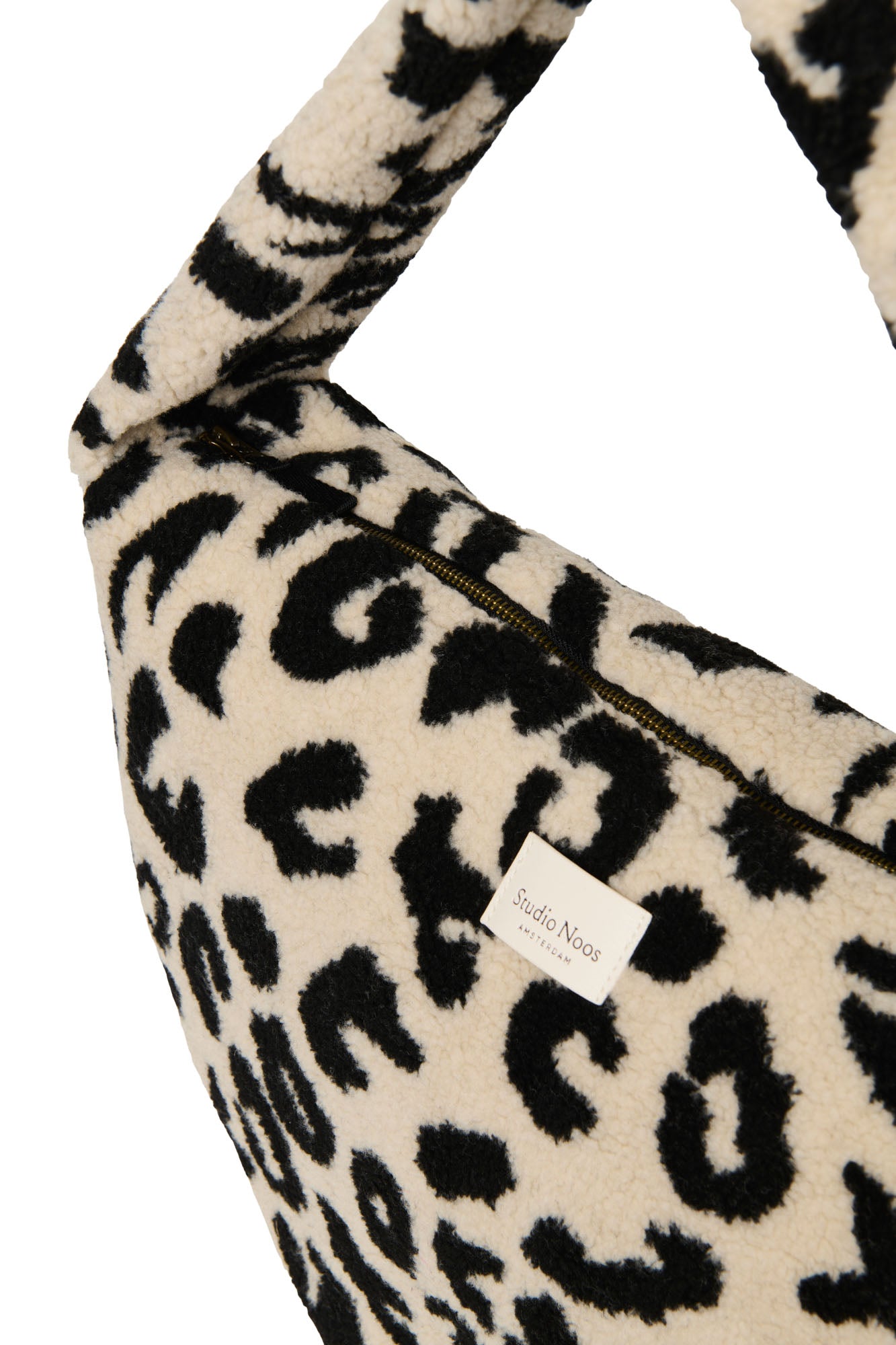 Studio Noos Teddy Cross Body Bag Umhängetasche Holy Cow Teddy