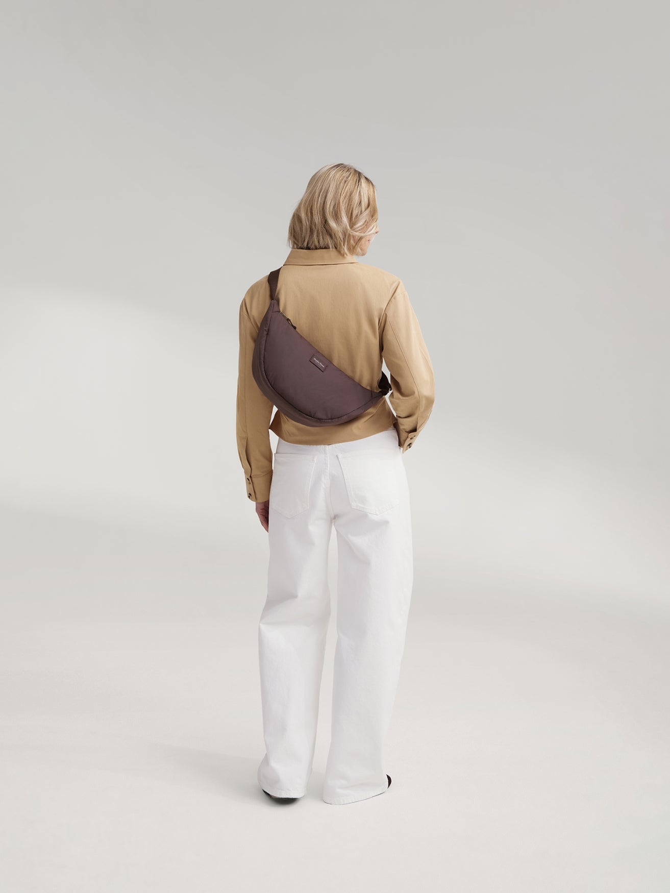 Studio Noos Puffy Adult Fanny Pack Bauchtasche Braun gesteppt