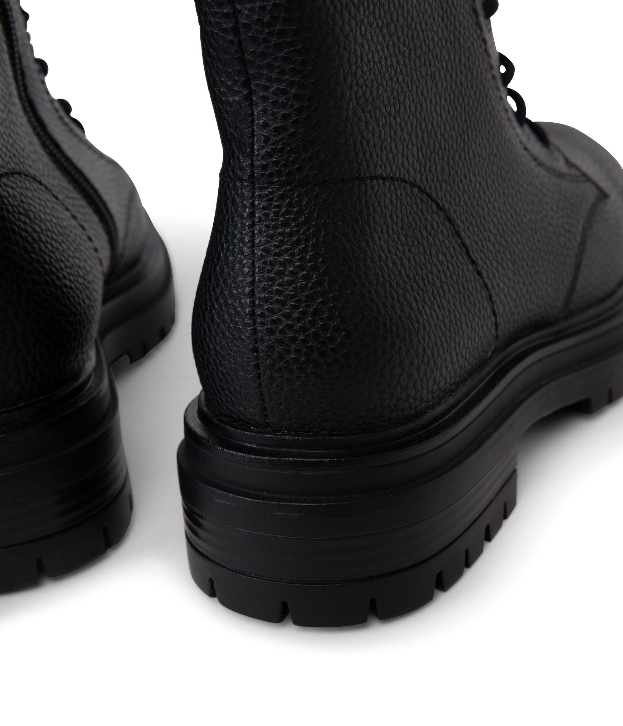 Matt & Nat Maree Combat Boots Schwarz vegan 40