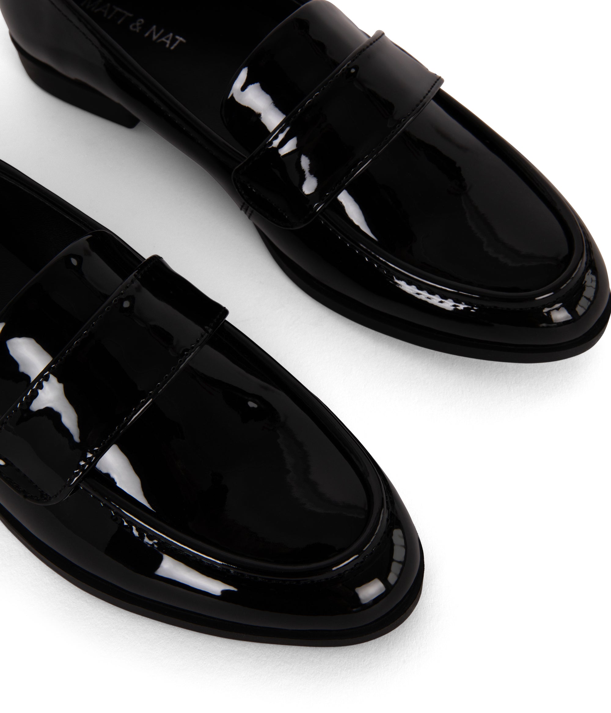 Matt & Nat Ploo Loafer Schwarz 38 vegan Lack