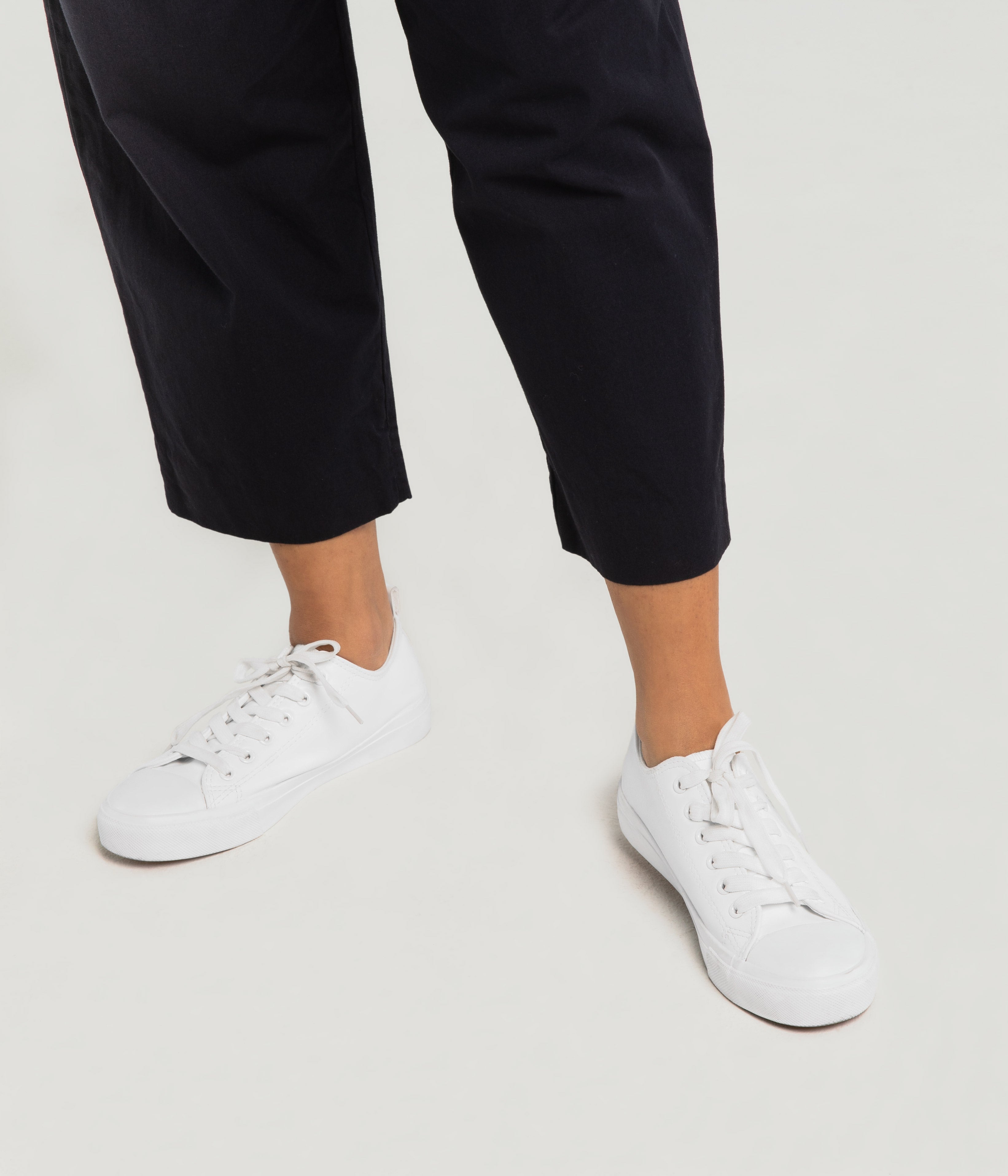 Matt & Nat Hazel Sneaker Schwarz vegan Gr. 38