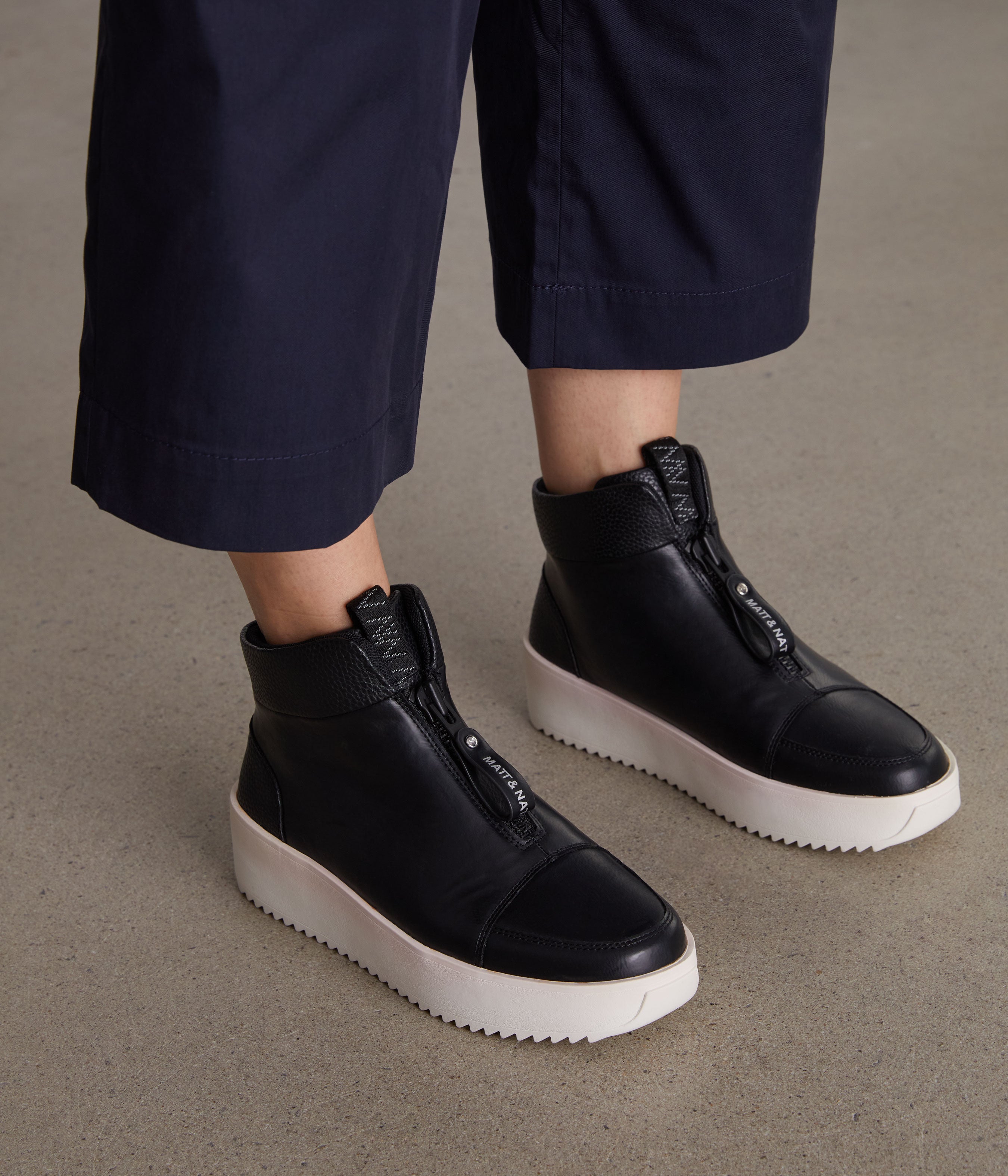 Matt & Nat Fleri Sneaker schwarz vegan High-Top