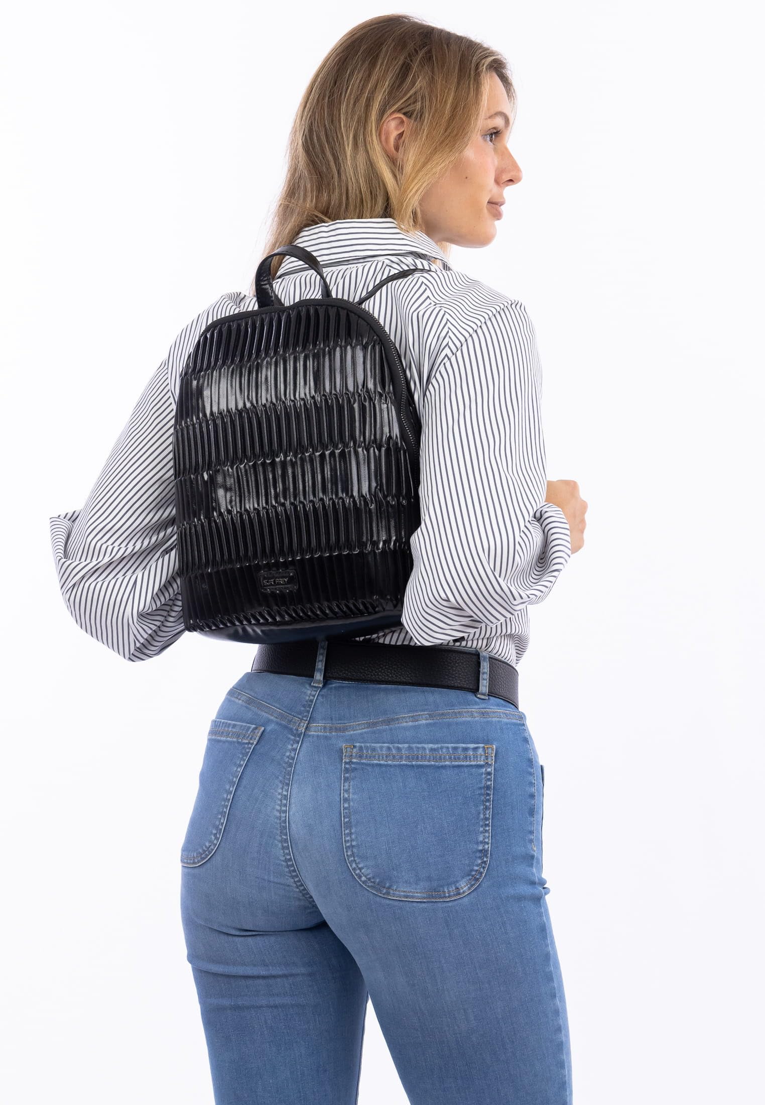 SURI FREY SFY Gaby Backpack Rucksack Schwarz Relief