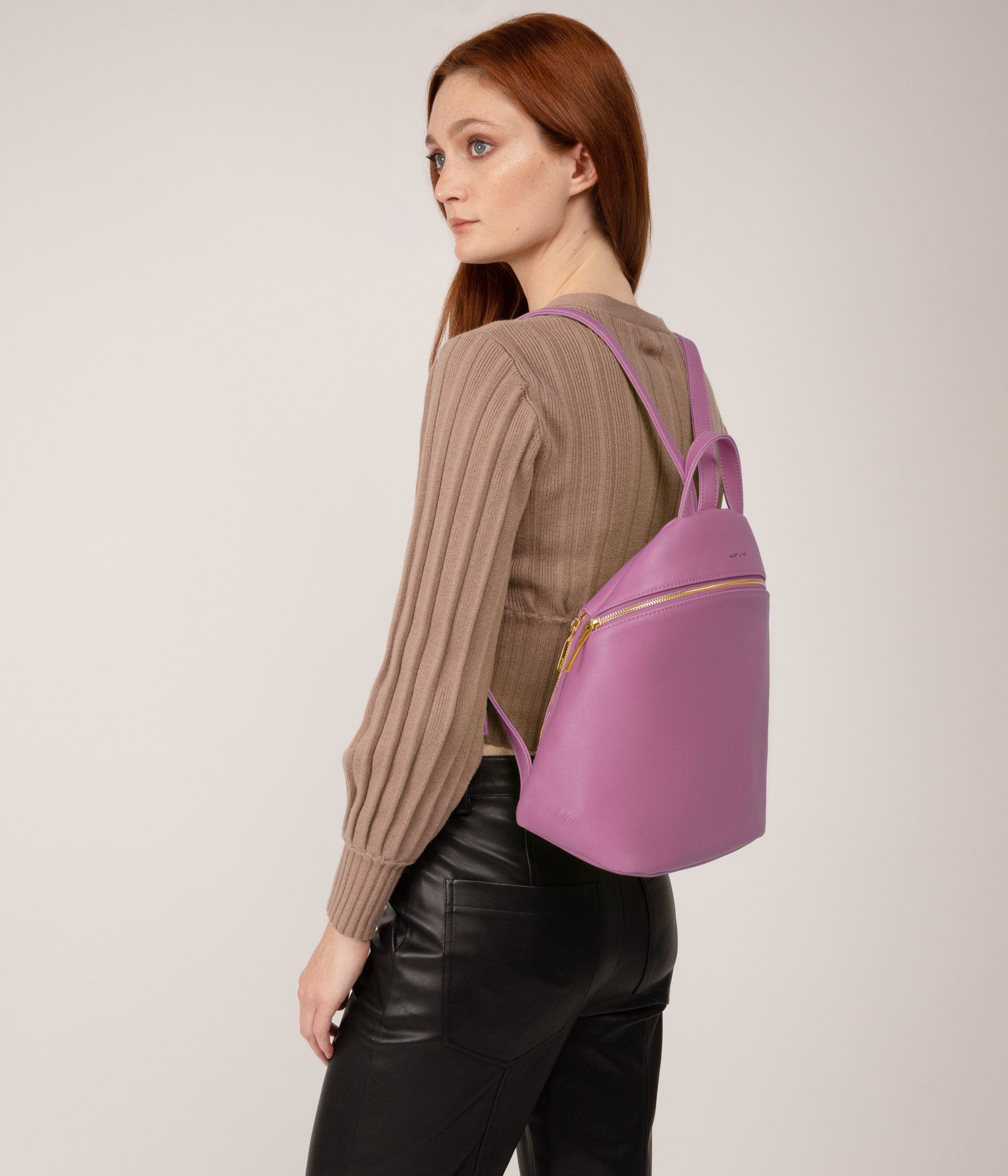 Matt & Nat Vintage Aries Rucksack Schwarz vegan
