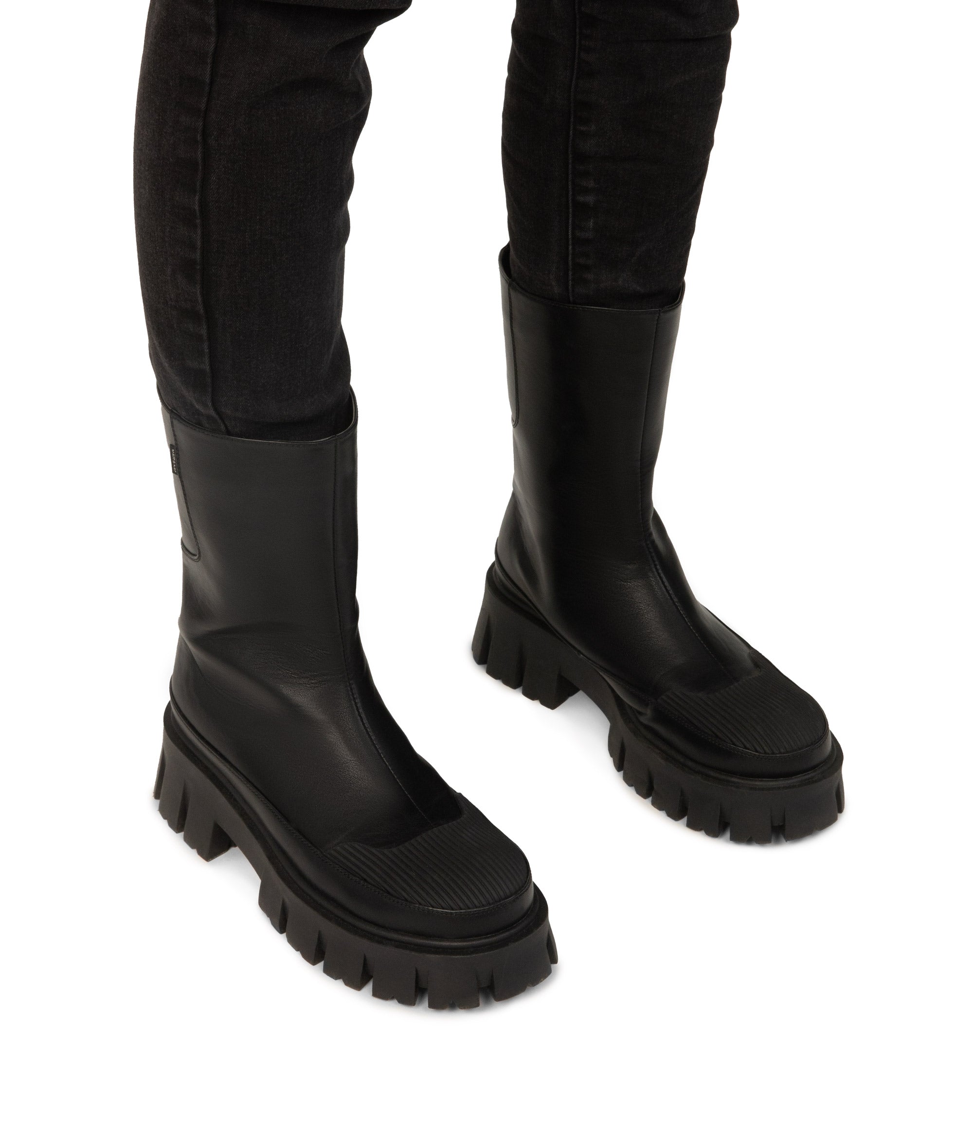 Matt & Nat Avika Chelsea Boots schwarz vegan Gr.38