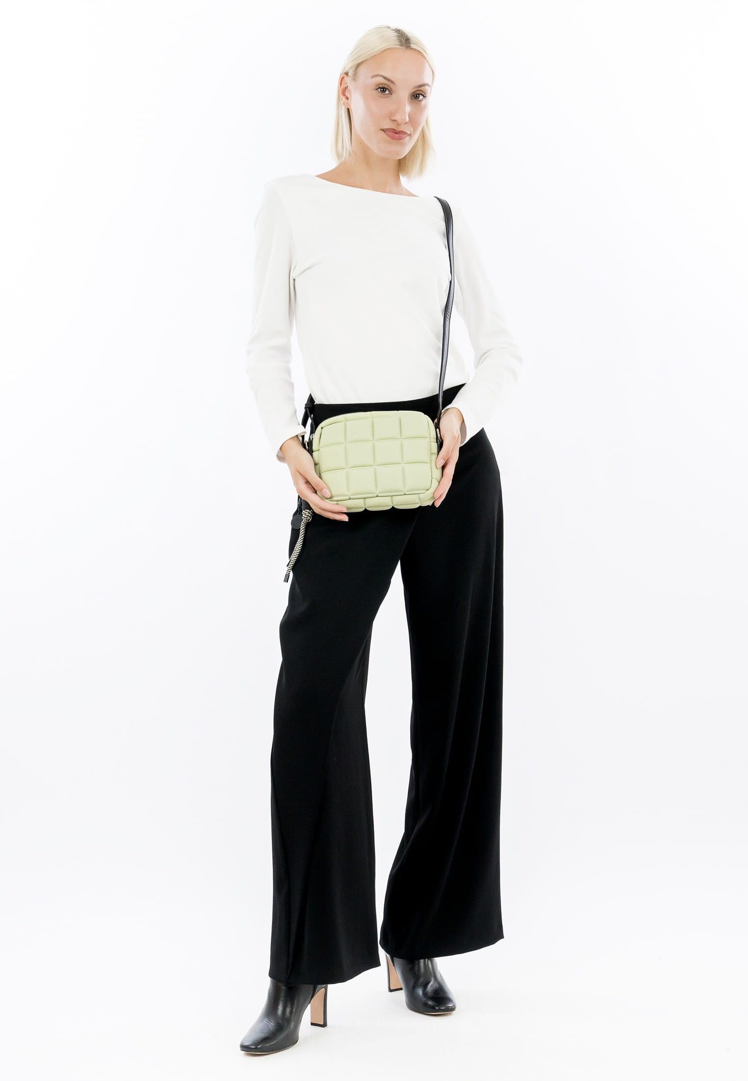 SURI FREY Jancy Crossbody Pistachio gesteppt