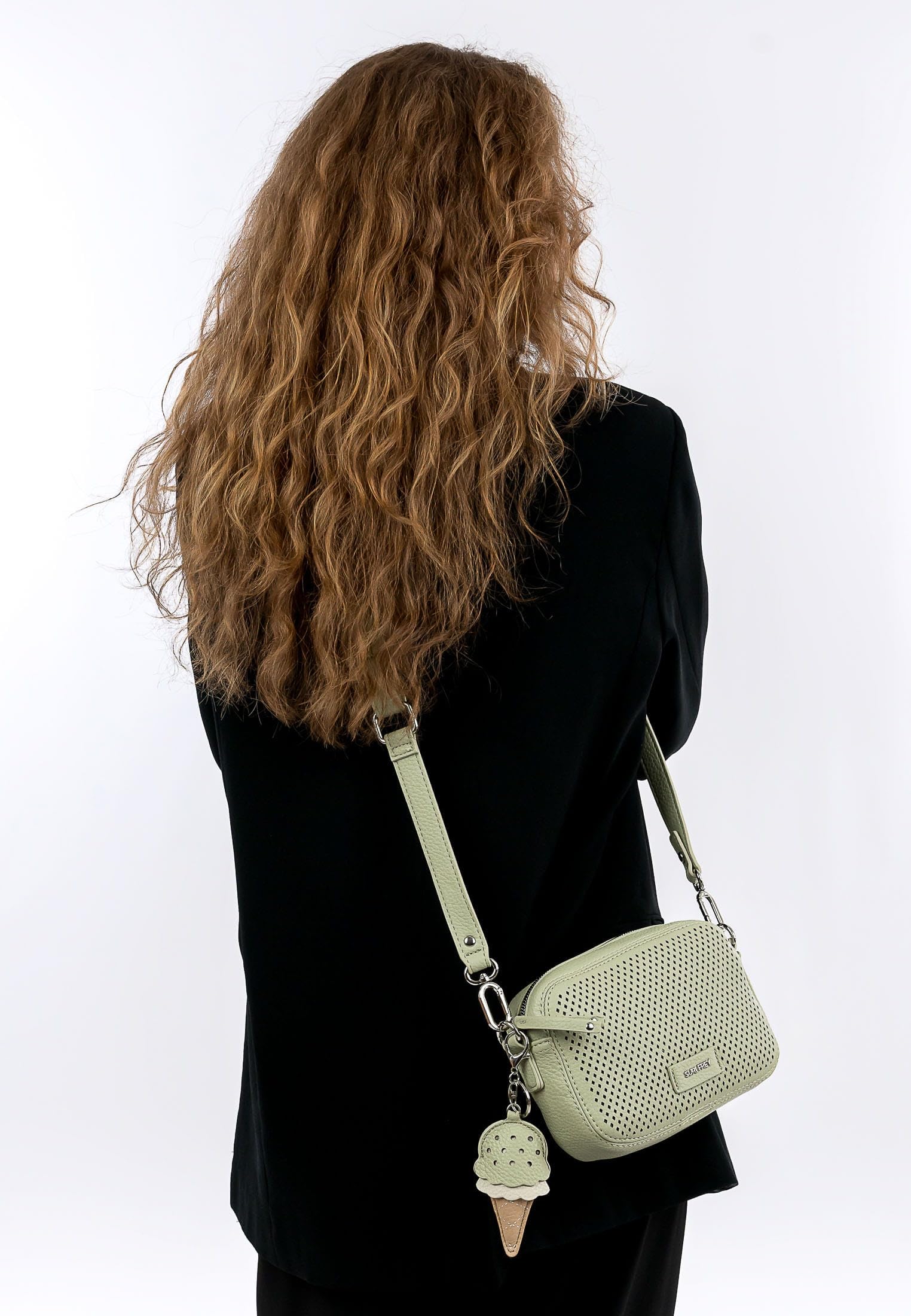 SURI FREY Cilly Crossbody Bag Umhängetasche Pistachio Logoprint