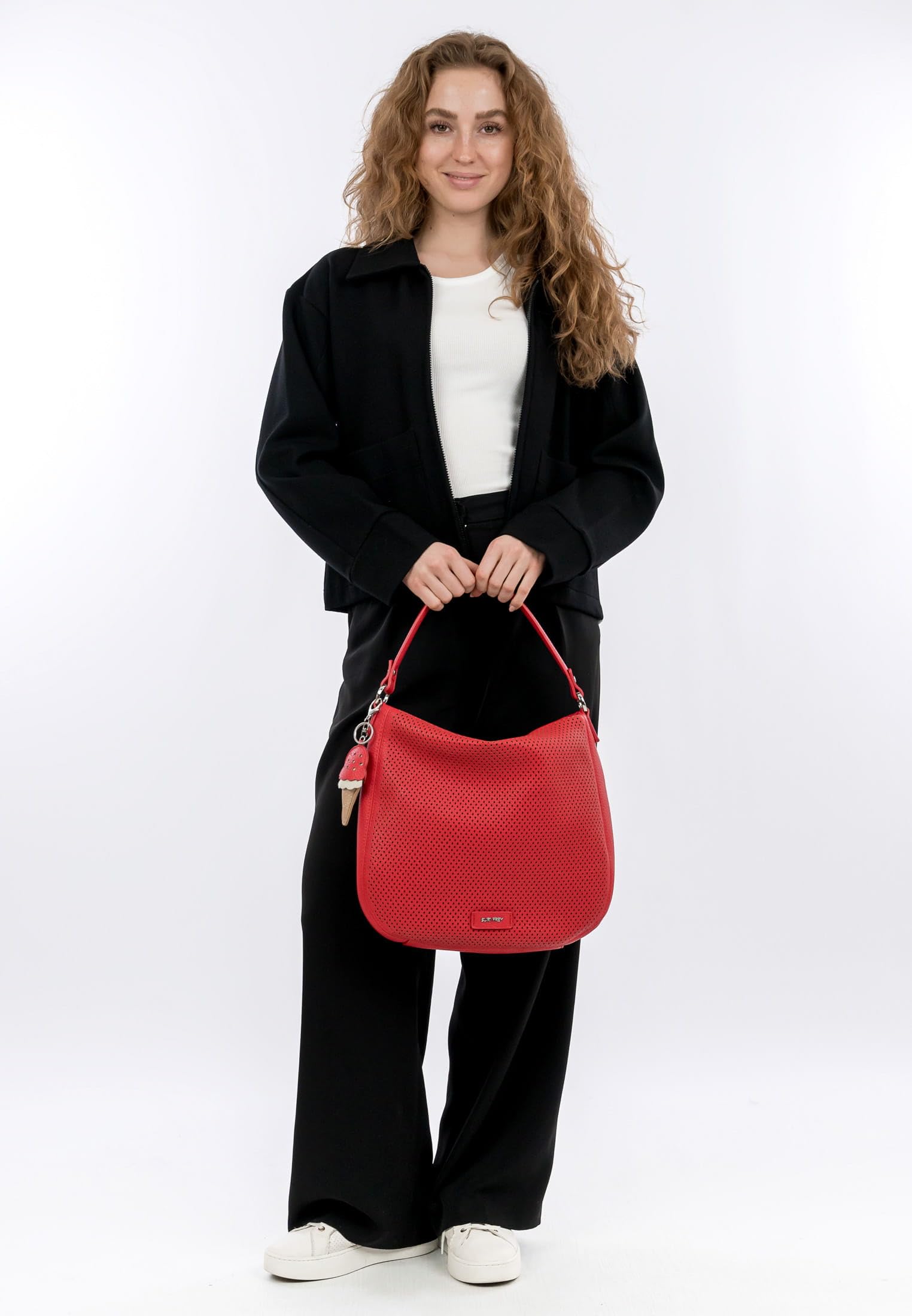 SURI FREY Cilly Bucket Bag Schultertasche Red Lochmuster
