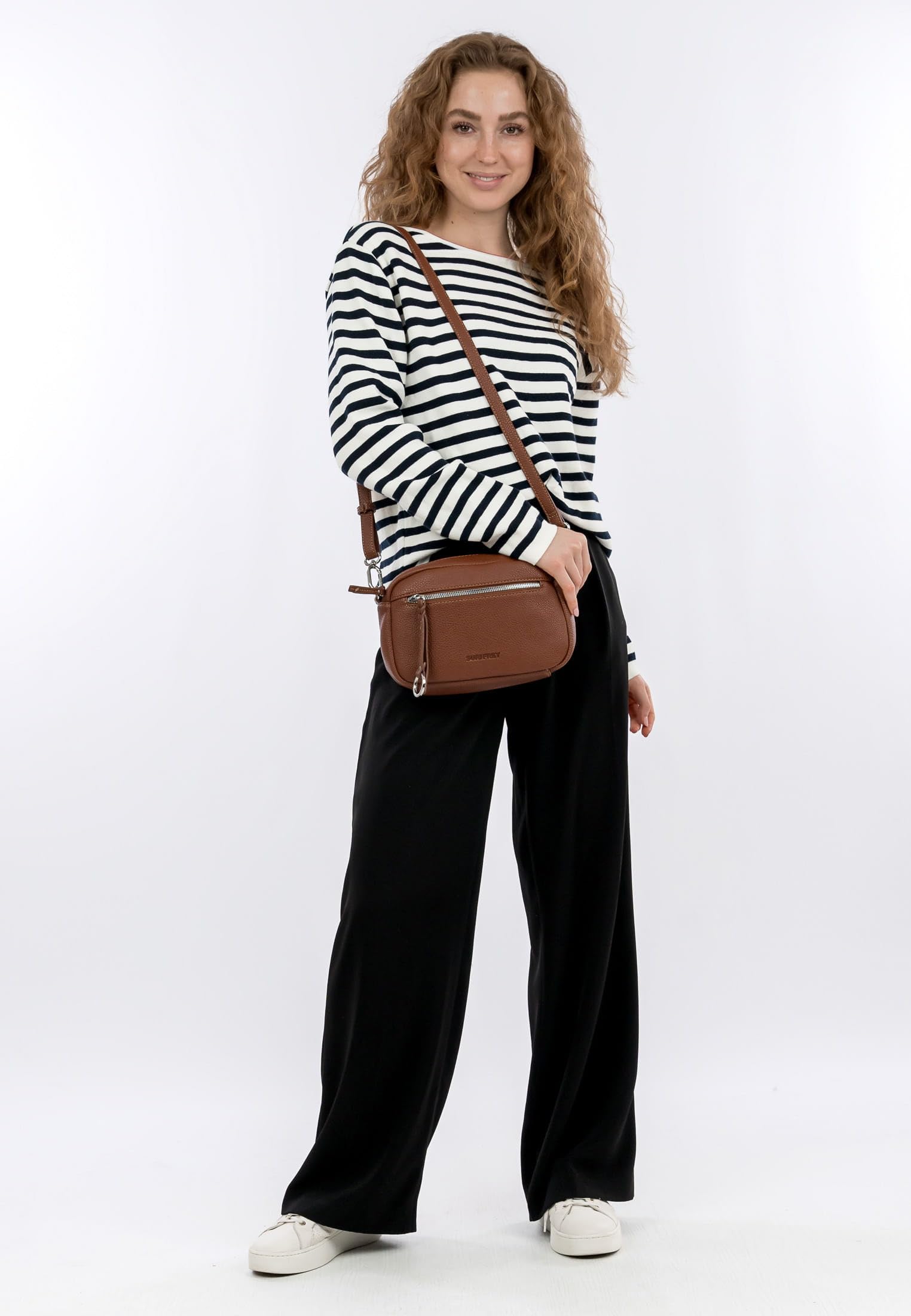 SURI FREY Debby Crossover Bag Umhängetasche Cognac