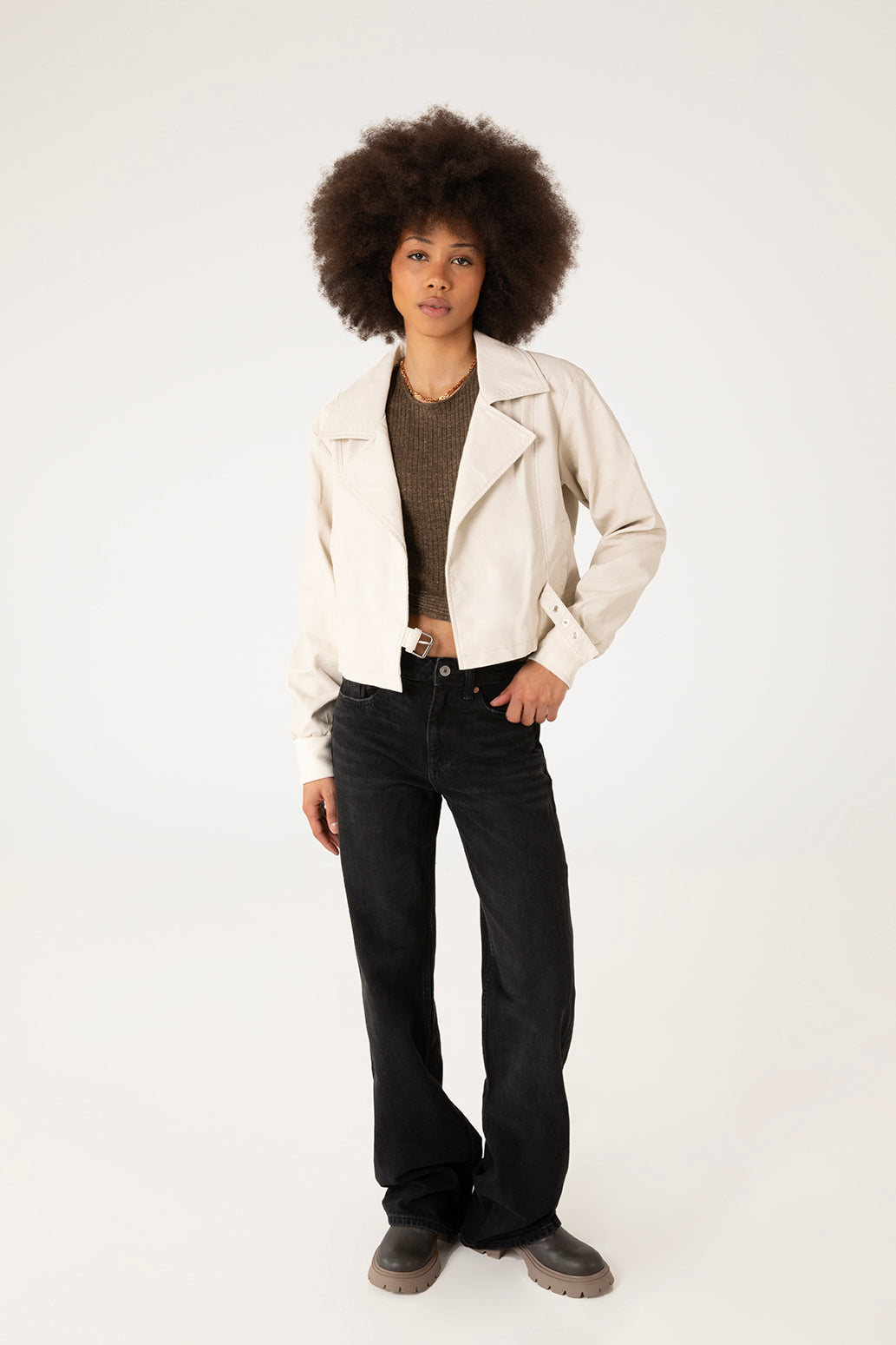 Matt & Nat Sessa Bikerjacke Creme vegan kurz