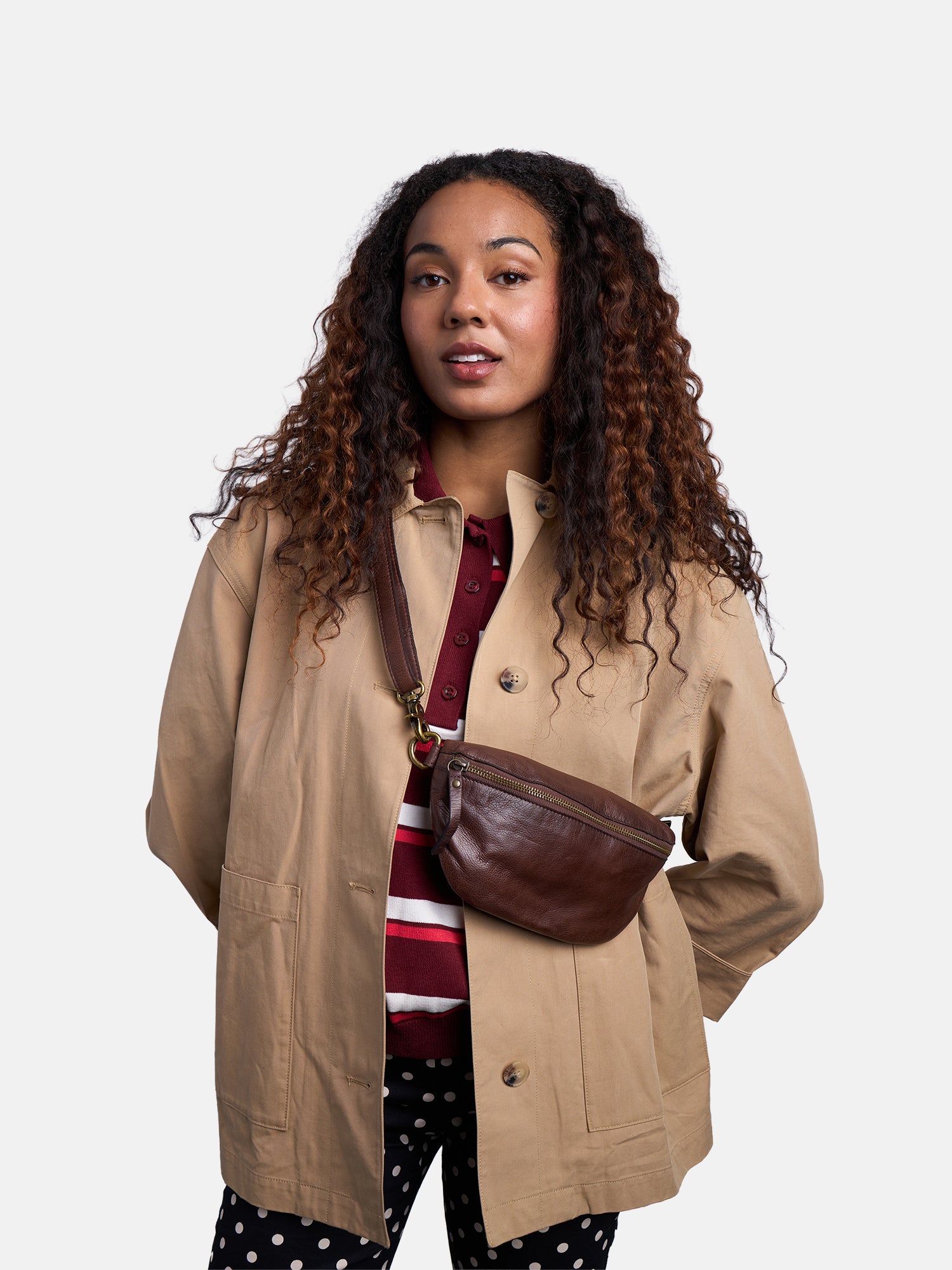 RE:DESIGNED Gisela 6239 Bauchtasche Woodsmoke Leder