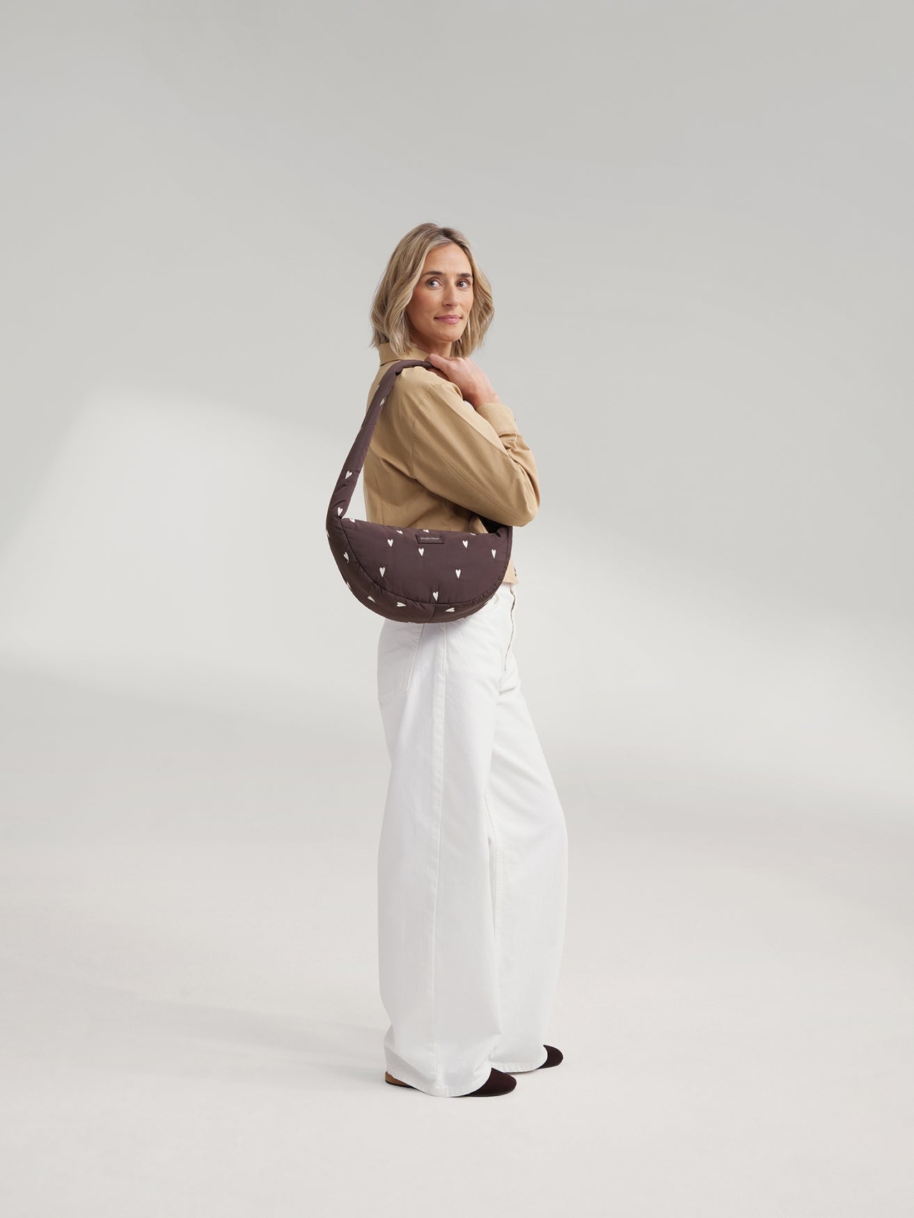 Studio Noos Puffy Mini Cross Body Bag Umhängetasche Braun