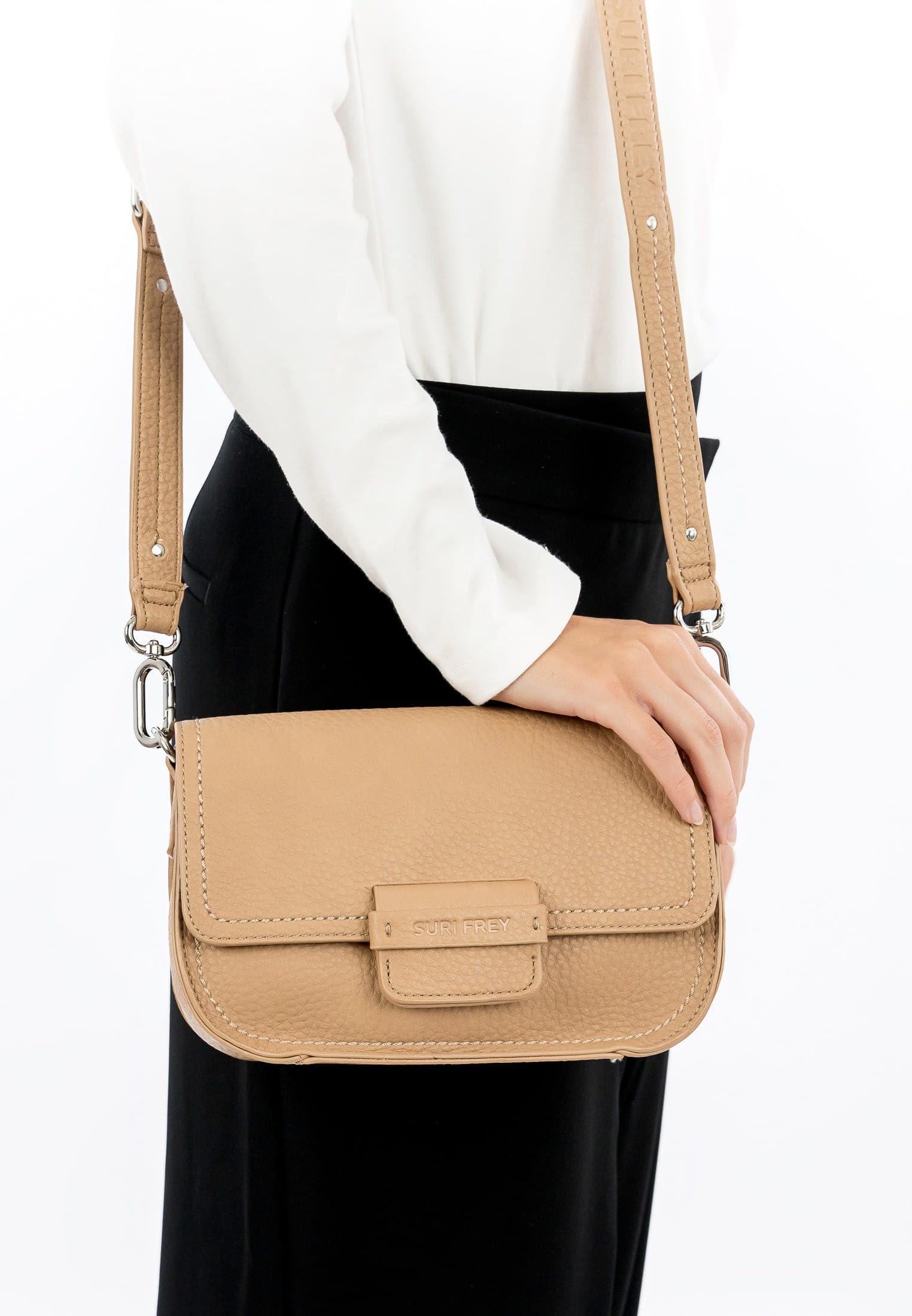 SURI FREY Berly Crossbody Bag Umhängetasche Sand