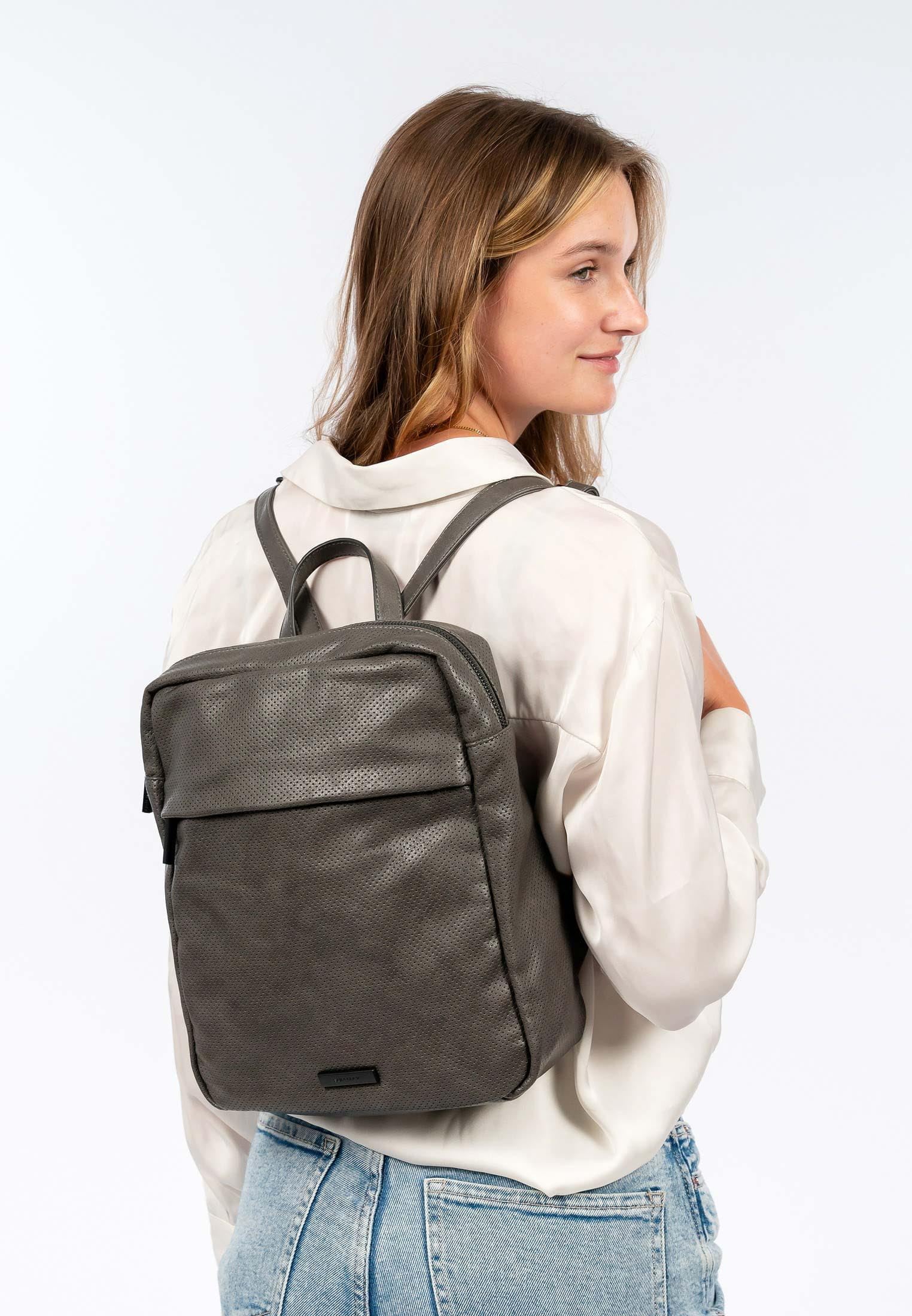 SURI FREY Celly Backpack Rucksack dunkelgrau perforiert