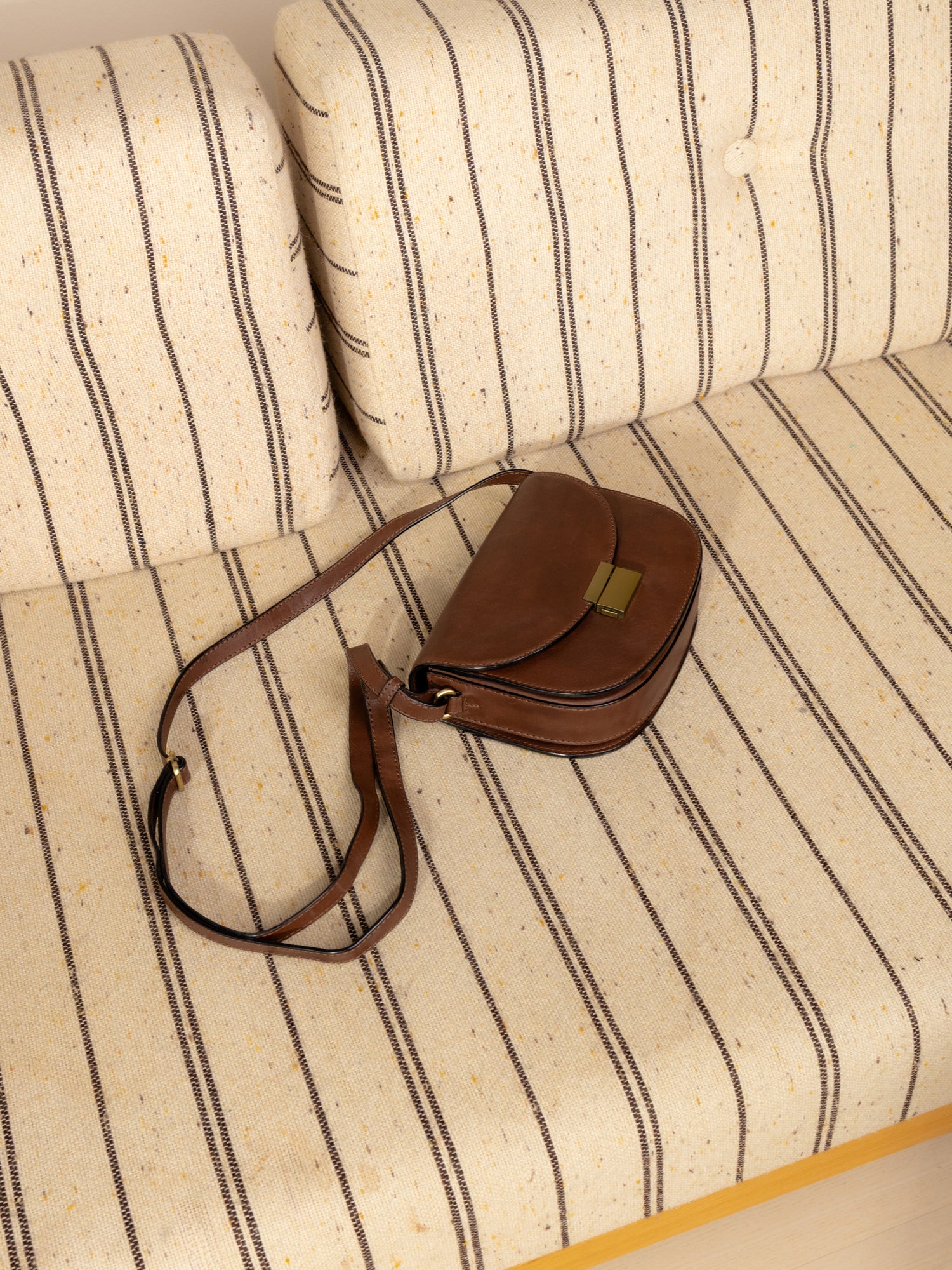 RE:DESIGNED Sivja 6673 Umhängetasche Braun Leder