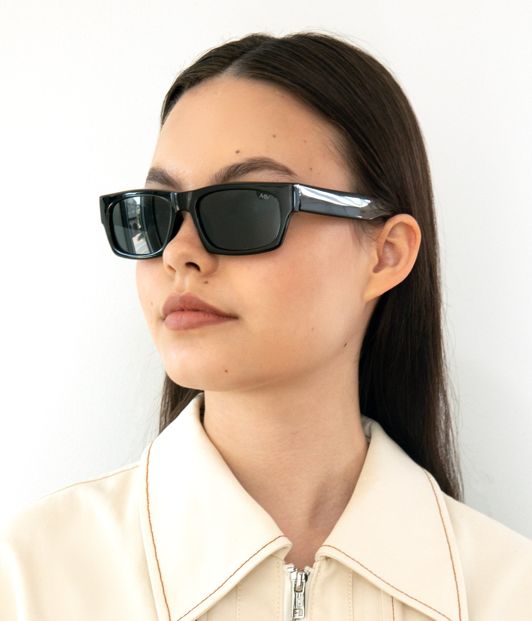 Matt & Nat Shiba eckige Sonnenbrille braun polarisiert
