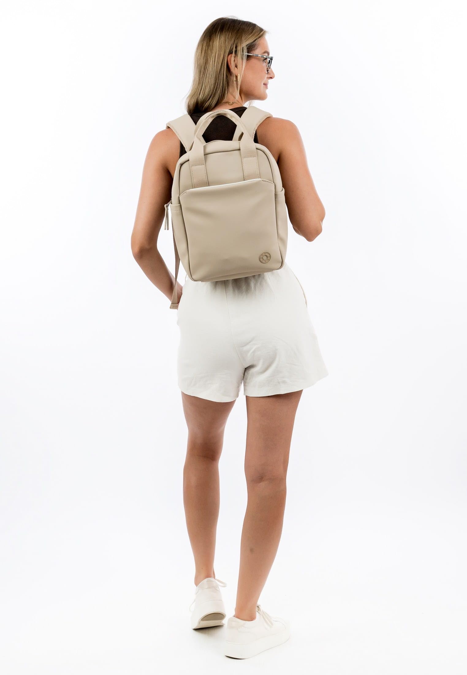 SURI FREY Besty Rucksack Sand 23x31x13 cm