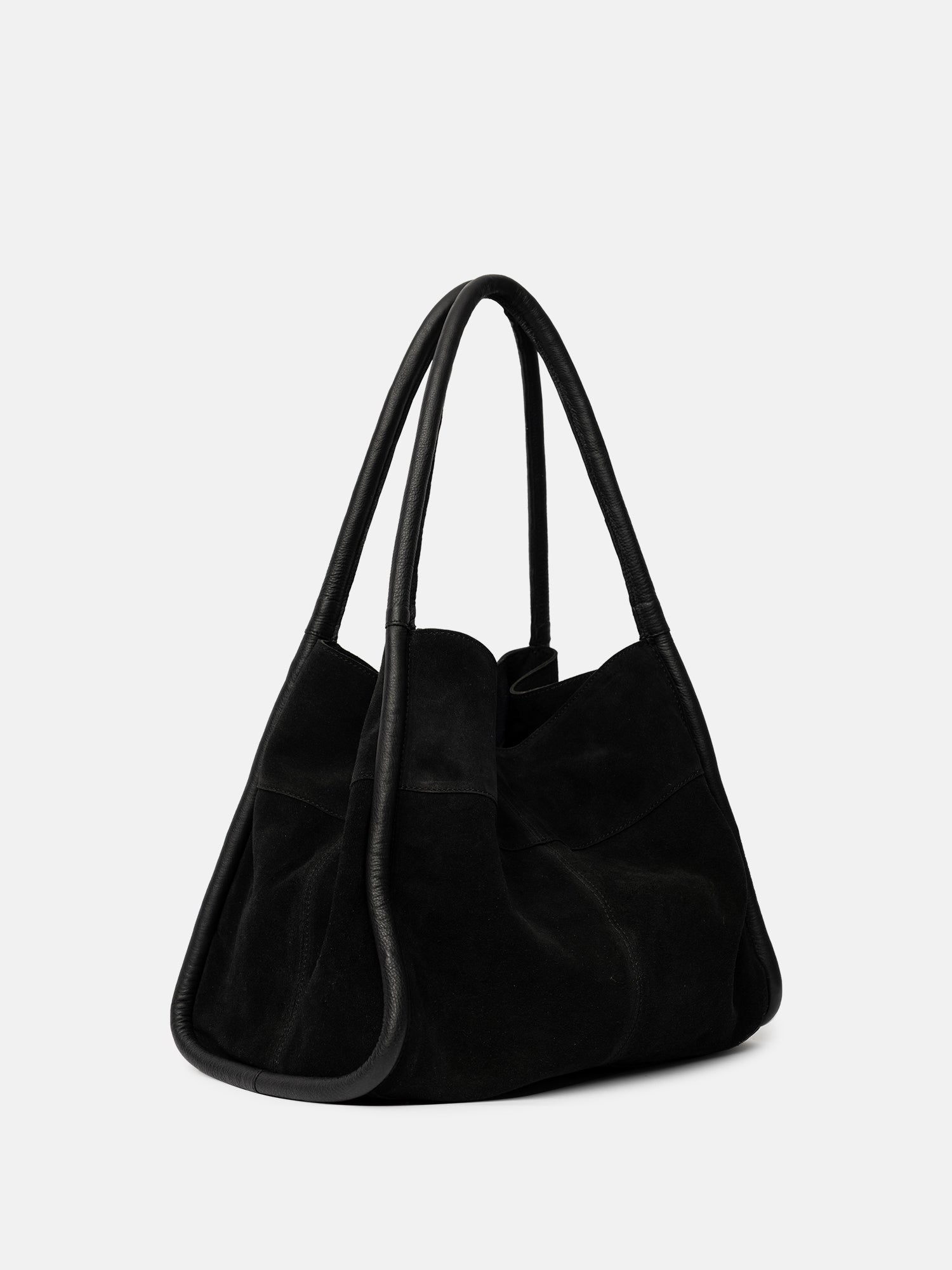RE:DESIGNED Meno Shopper Schwarz Veloursleder