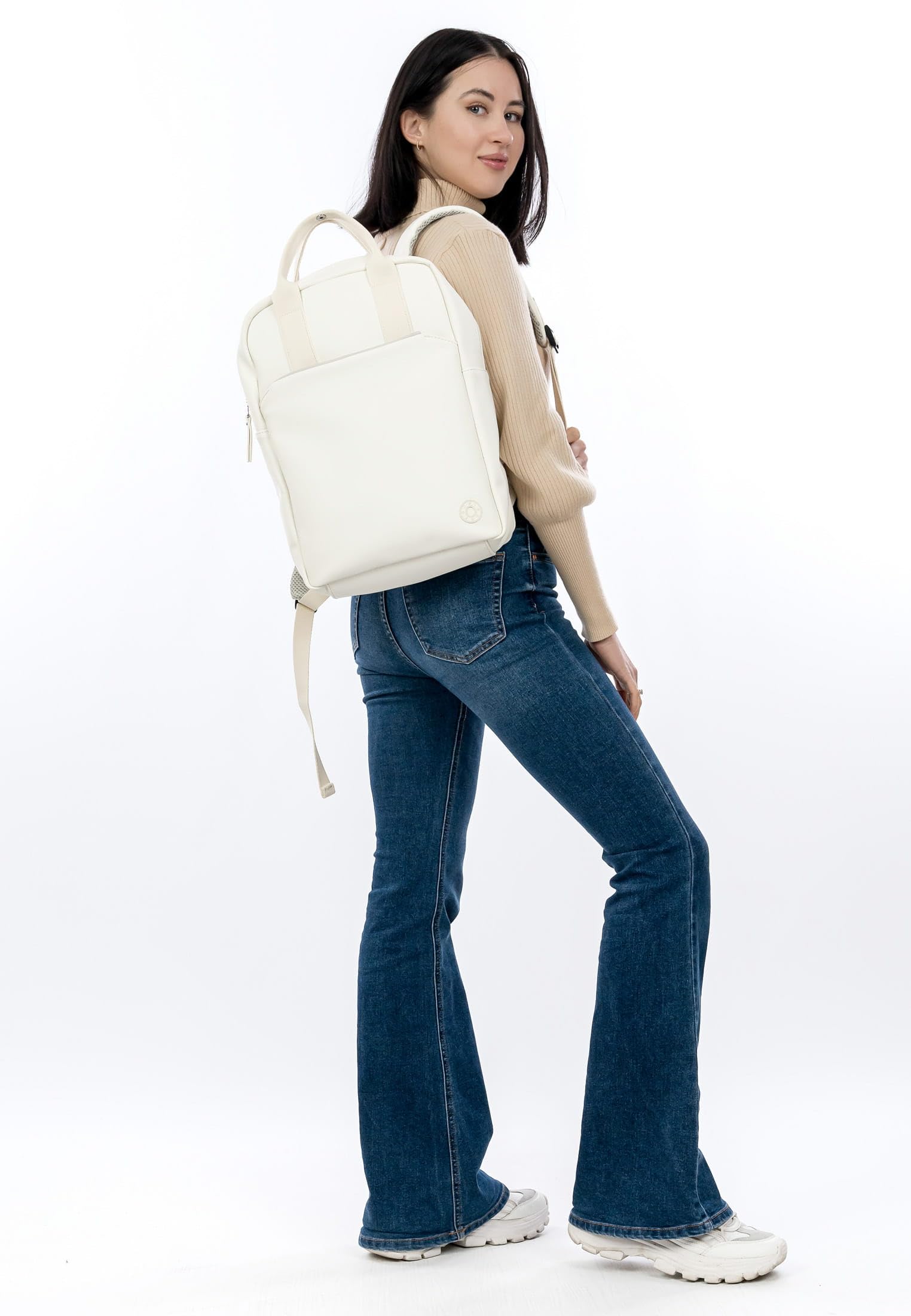 SURI FREY Besty Backpack Rucksack Weiss Laptopfach