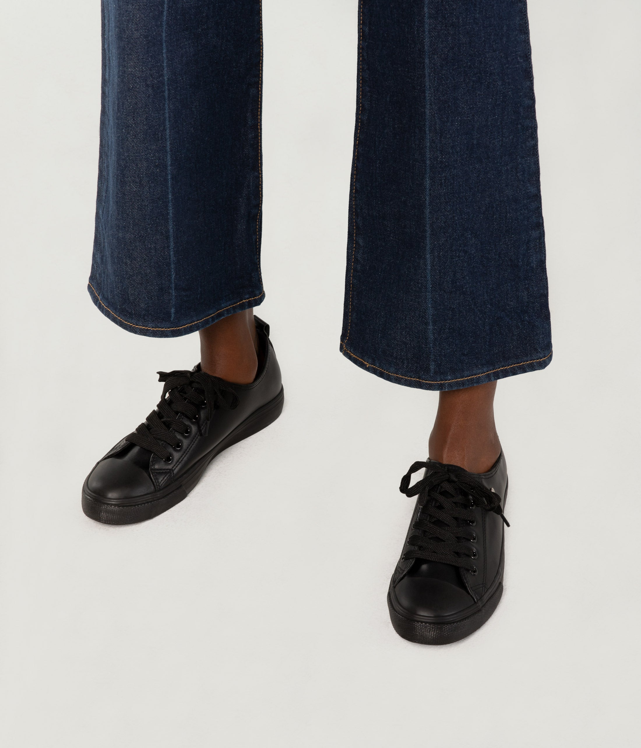 Matt & Nat Hazel Sneaker Schwarz vegan Gr. 38