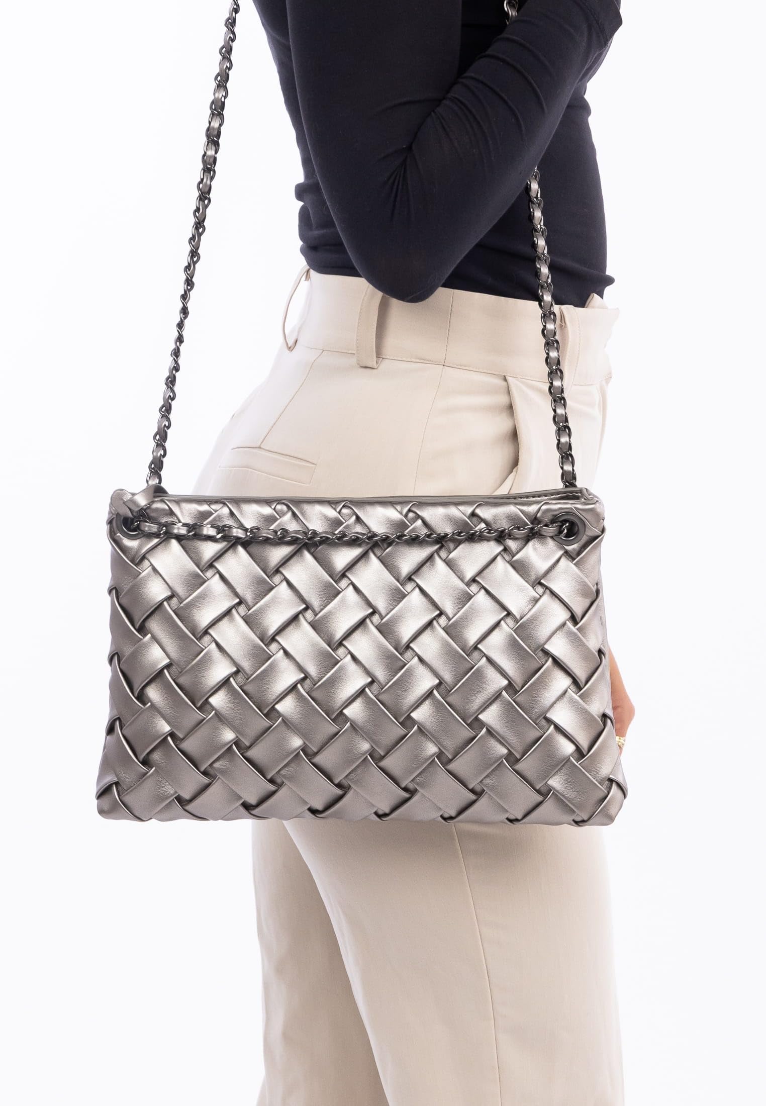 SURI FREY Betty Crossbody Umhängetasche Darksilver Flecht
