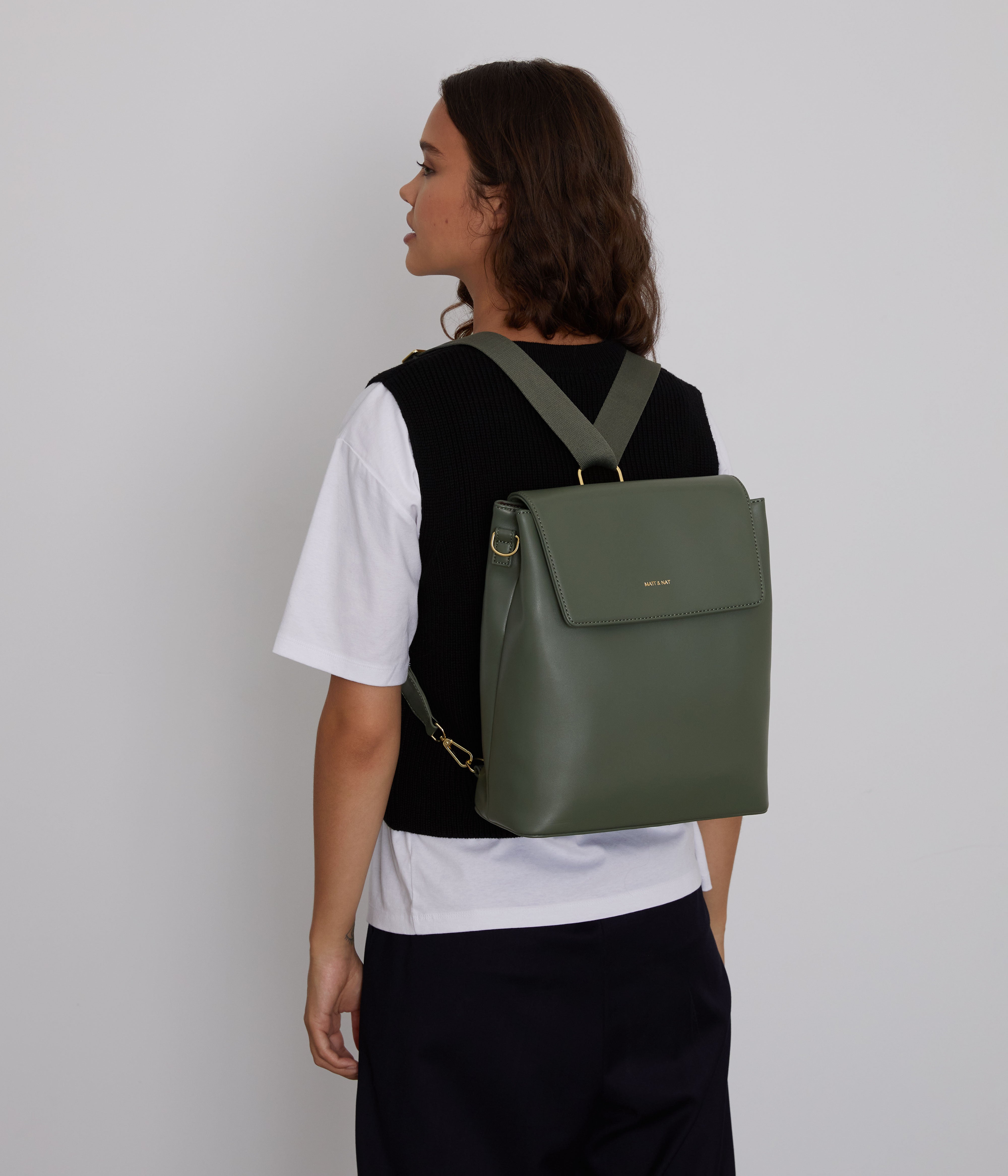 Matt & Nat Loom Annex Rucksack Schwarz 3-fächrig