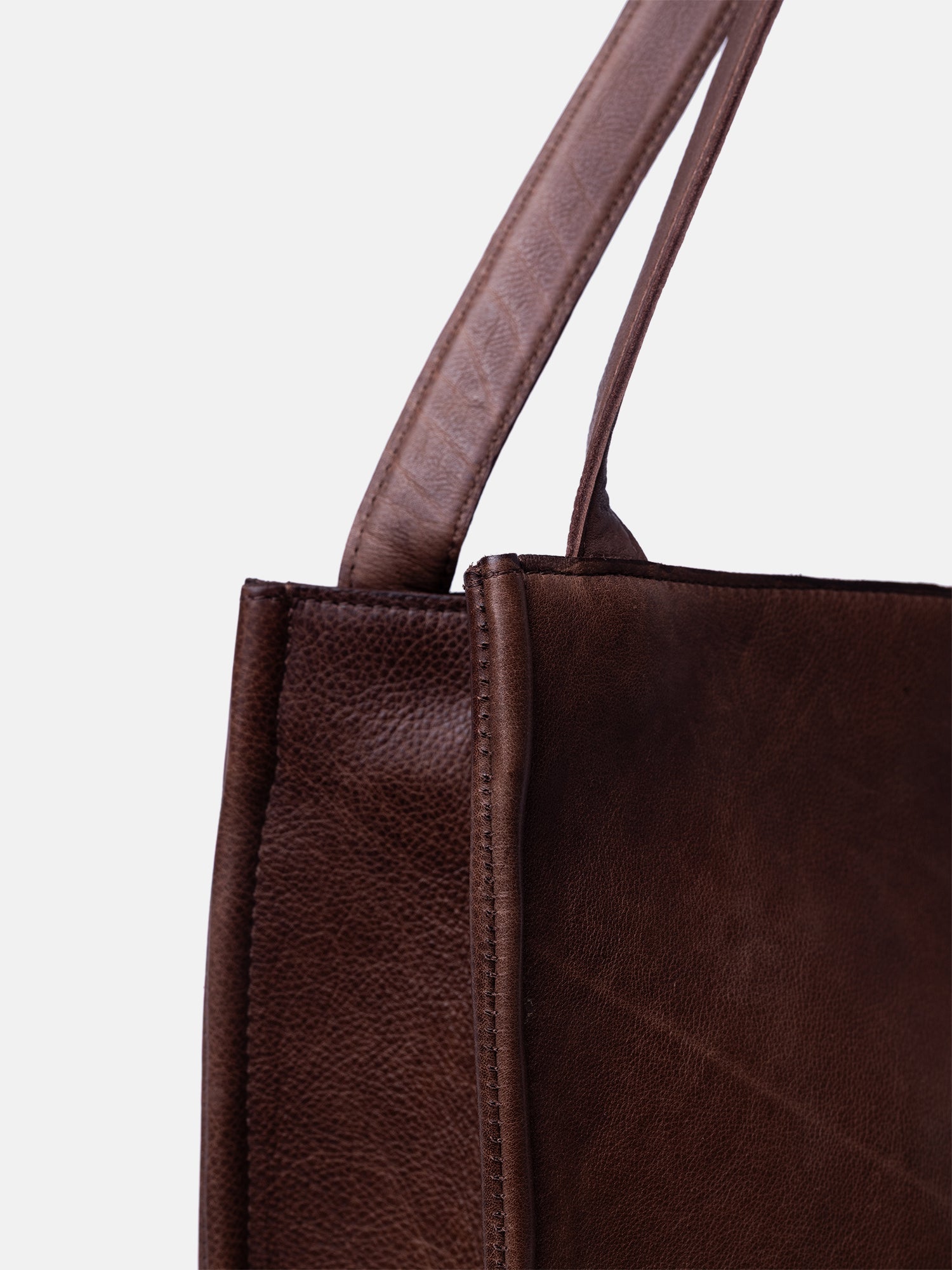 RE:DESIGNED Aro Urban 5169 Schultertasche Woodsmoke