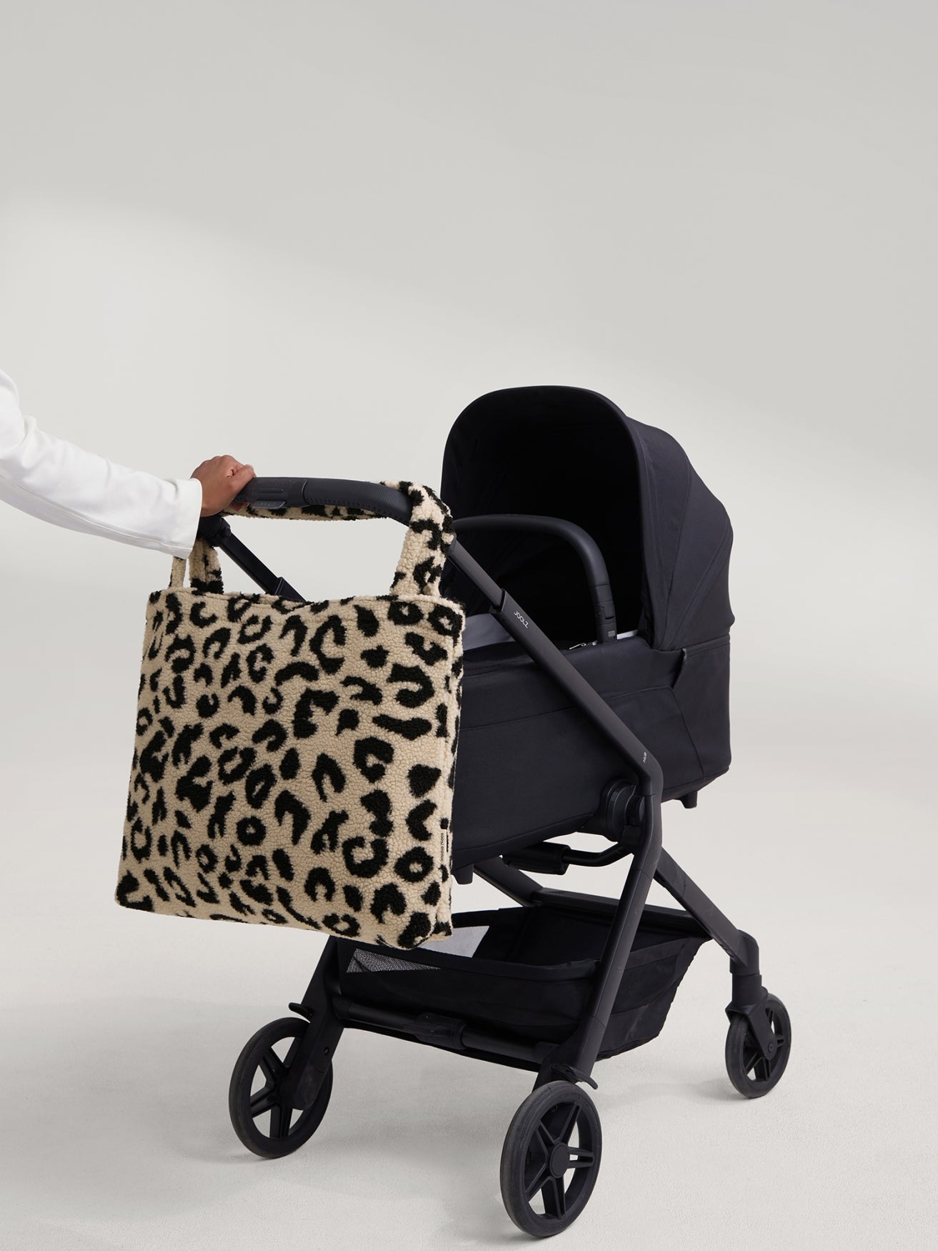 Studio Noos Teddy Mom Bag Tasche Holy Cow Plüsch