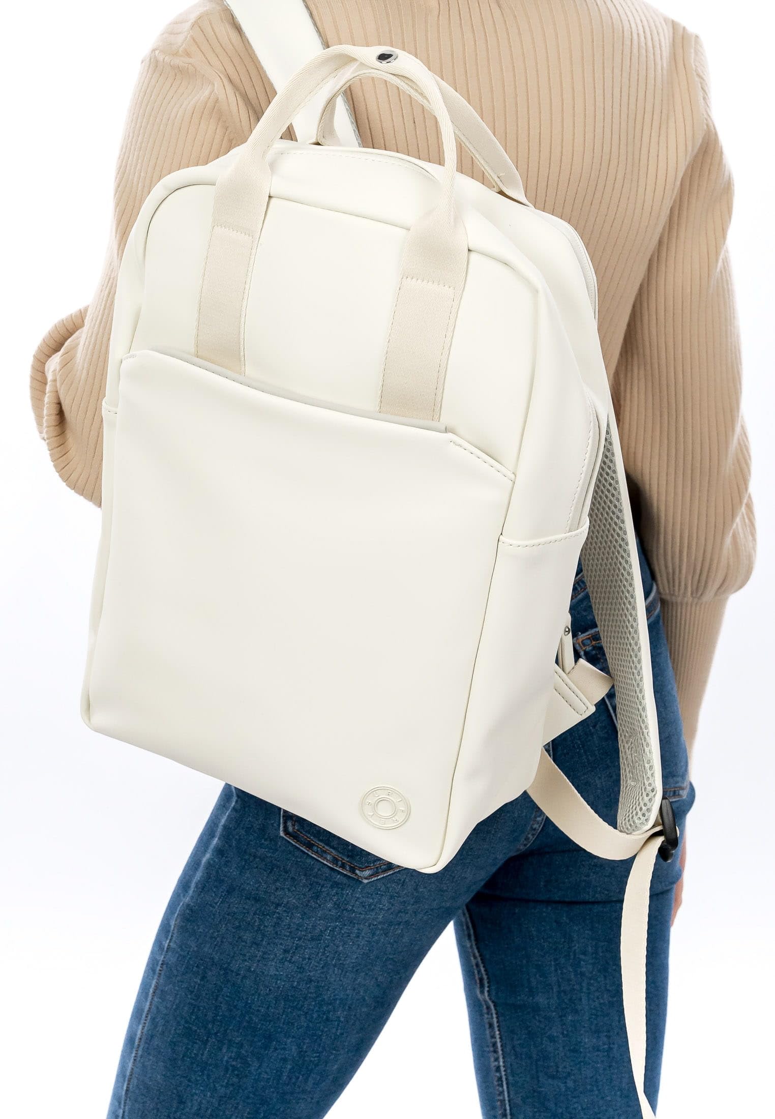 SURI FREY Besty Backpack Rucksack Weiss Laptopfach