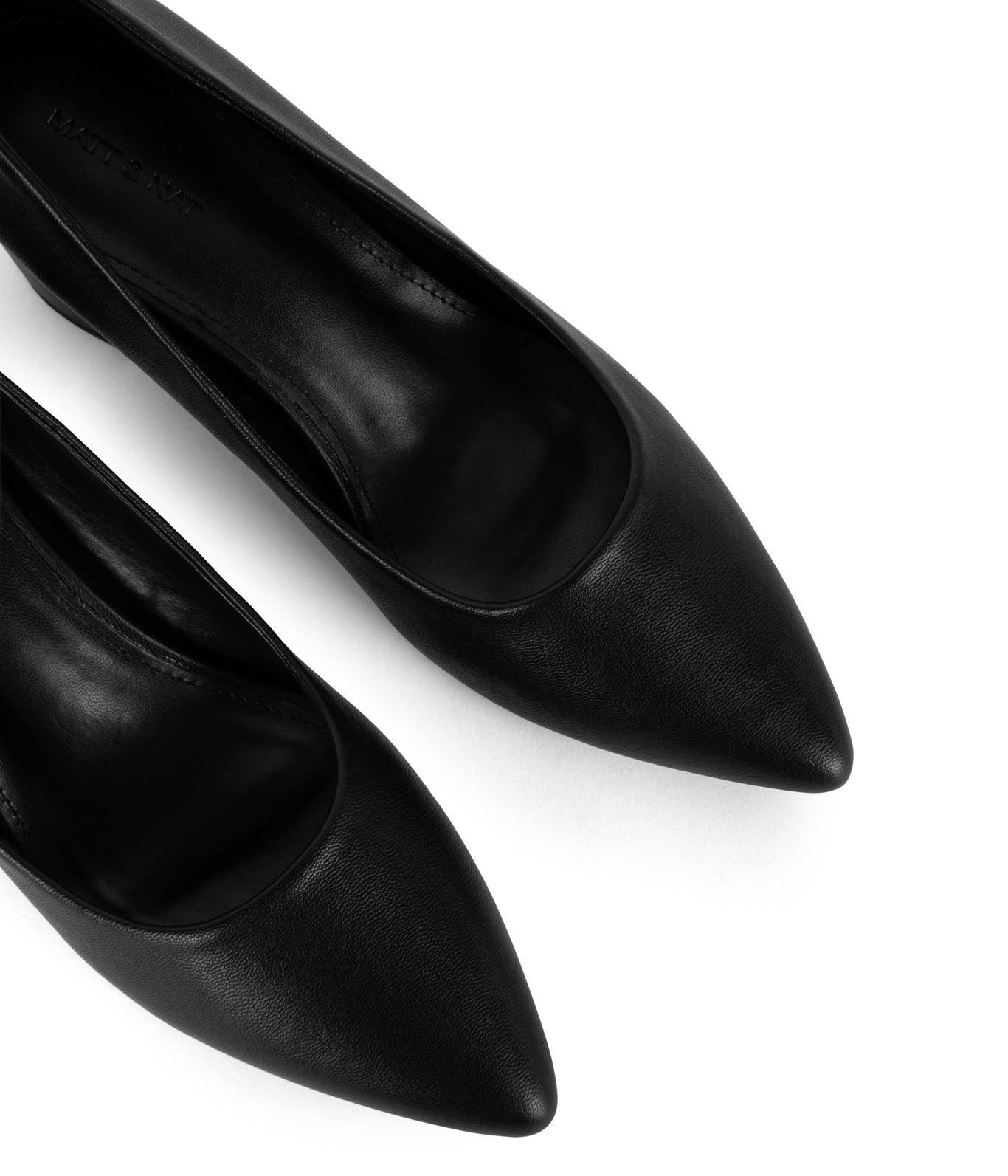 Matt & Nat ALBA Pumps schwarz vegan 5 cm Absatz