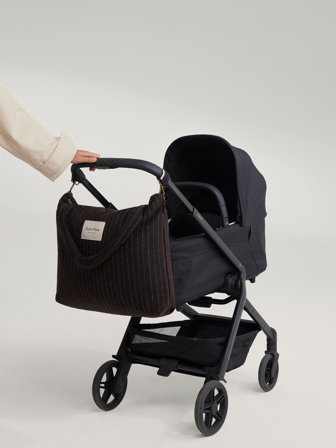 Studio Noos Flannel Wickeltasche Braun Chalkstripe