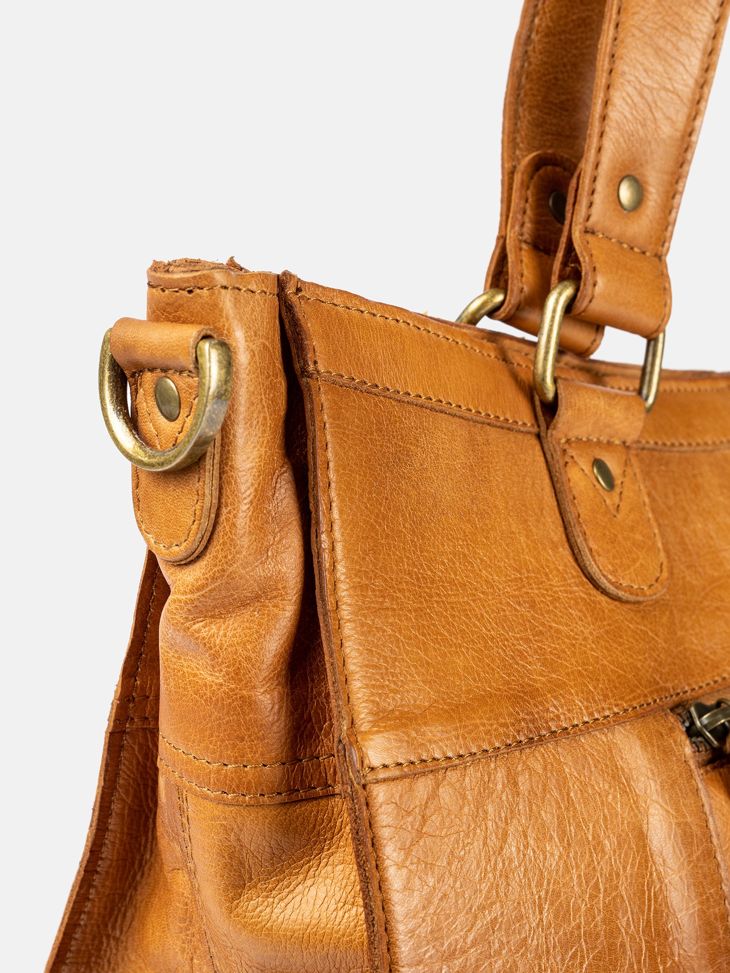 RE:DESIGNED Molly Urban 4961 Umhängetasche Braun Leder