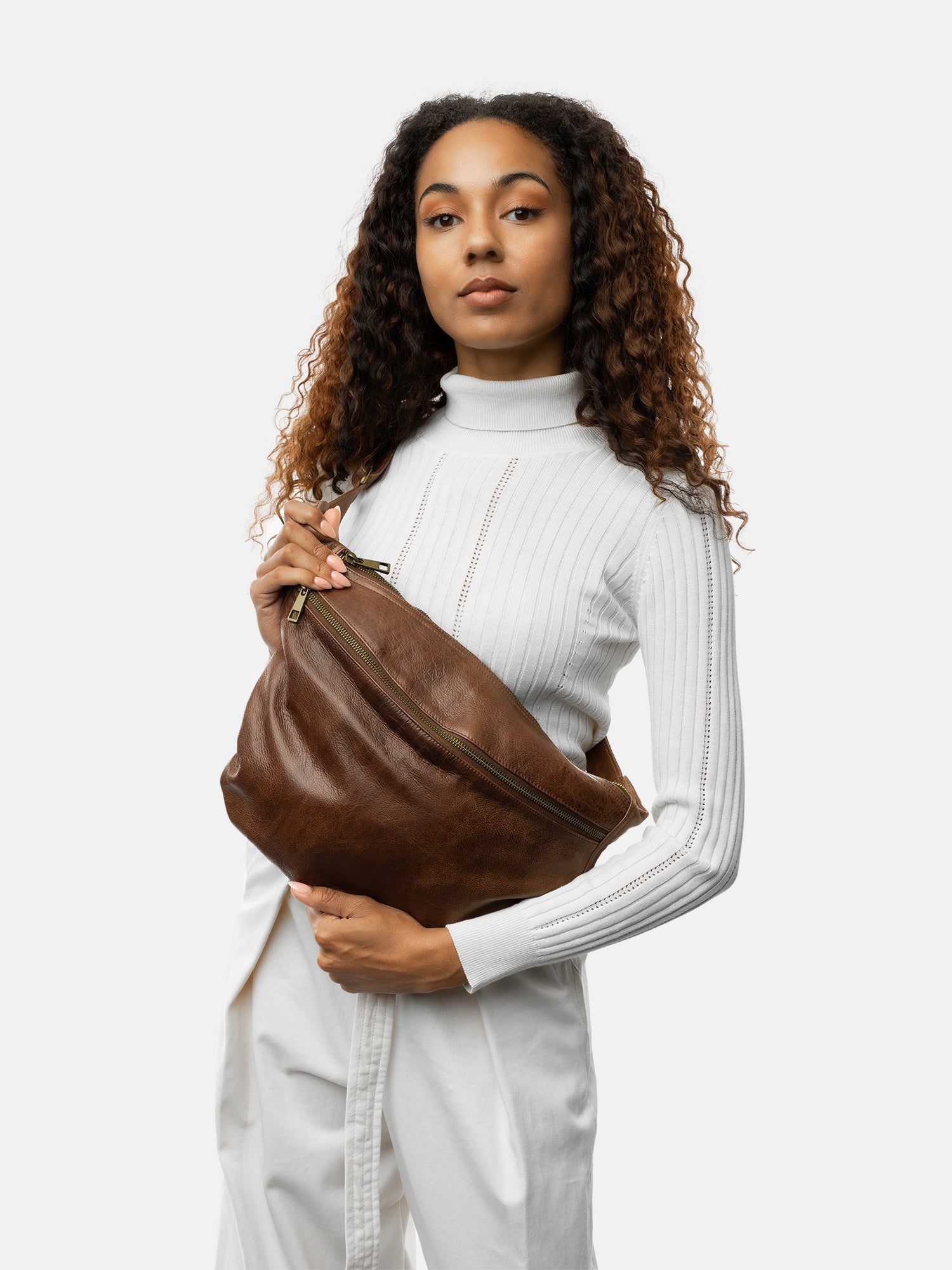 RE:DESIGNED Urban Merla Bauchtasche Woodsmoke Vollleder