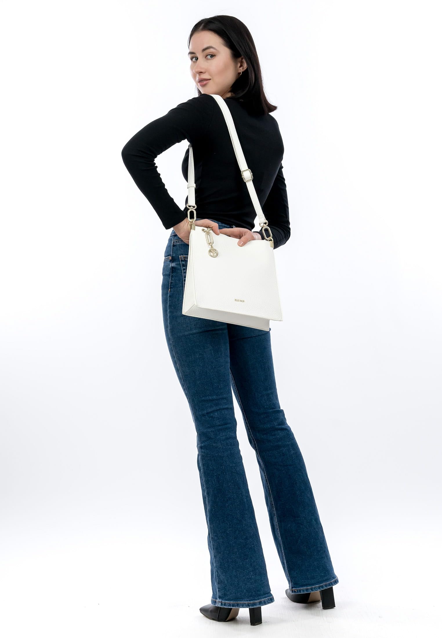 SURI FREY Gwenny Crossover Bag Umhängetasche Weiß Zipper
