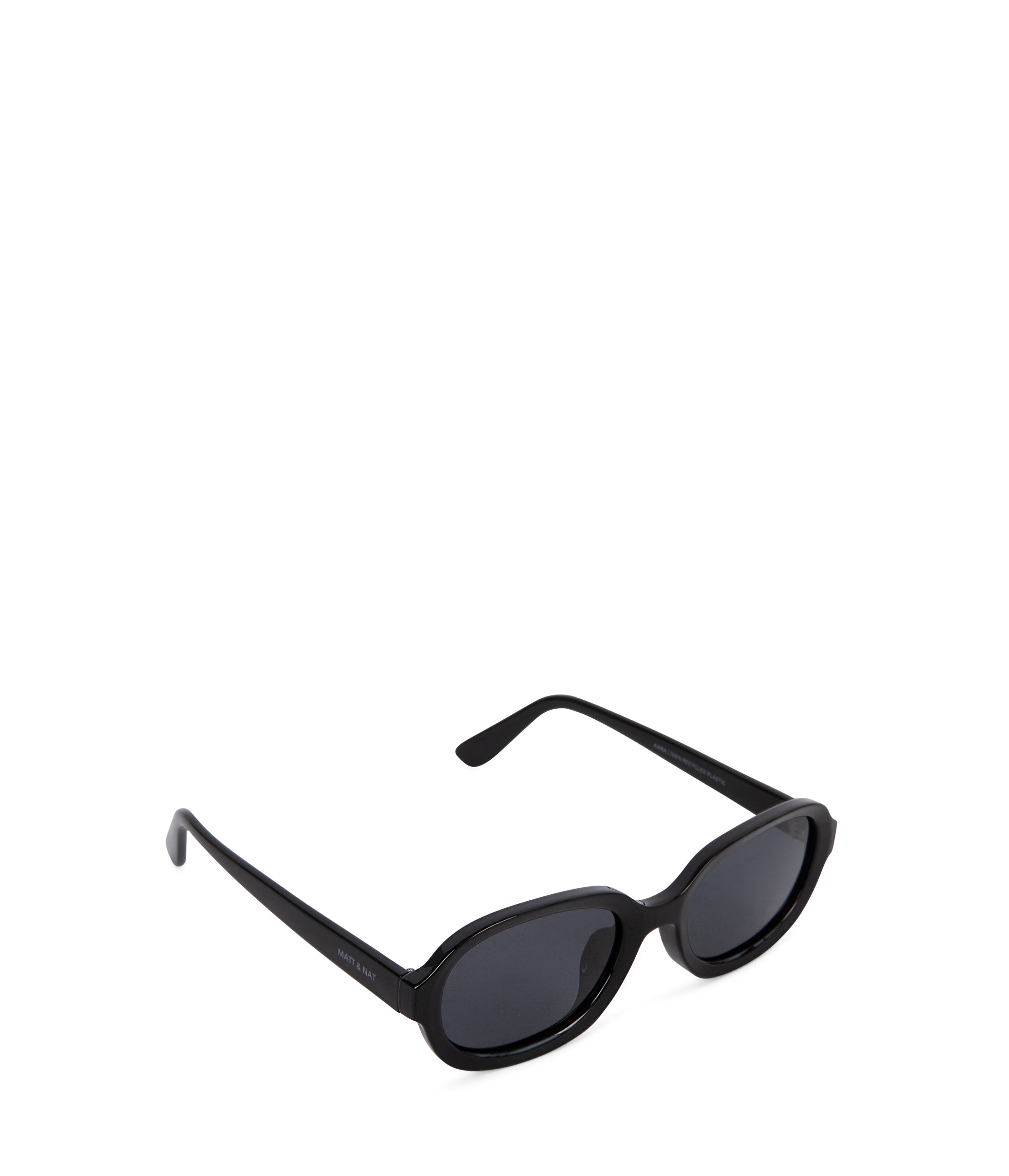 Matt & Nat Aara Sonnenbrille schwarz recycelt