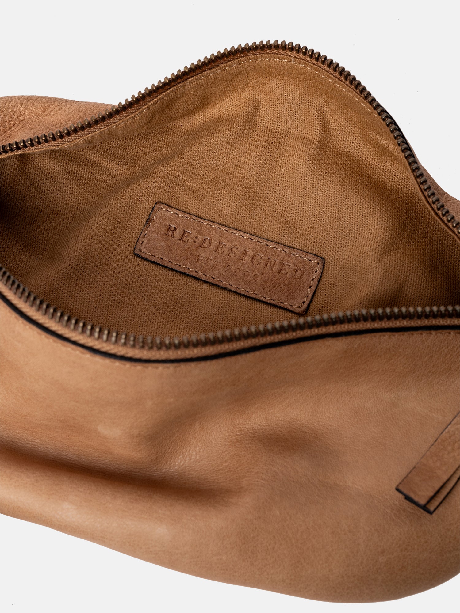 RE:DESIGNED Gisela Bauchtasche Taupe Vollleder verstellbar